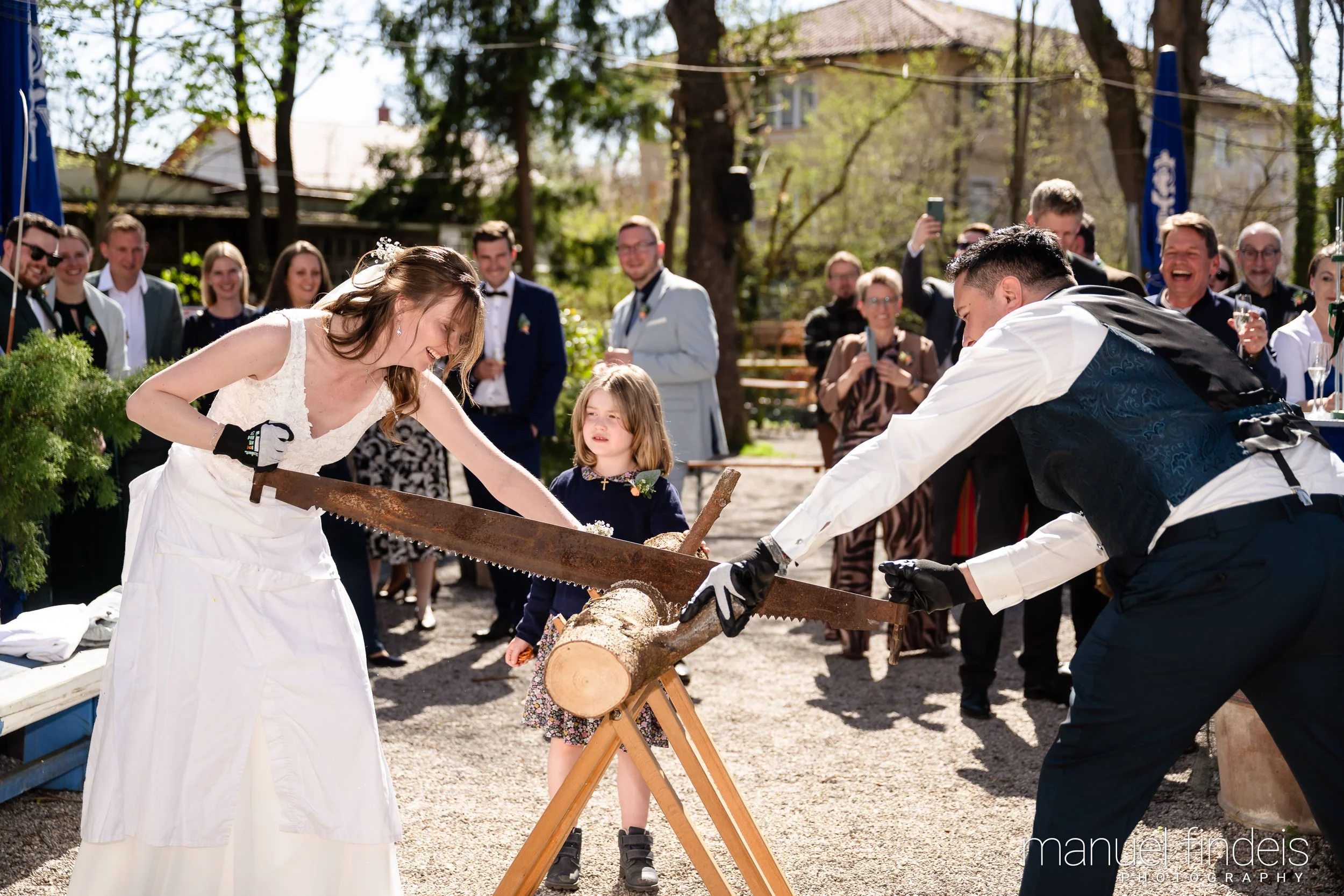0569_Hochzeit_VuA_www.manuelfindeis.com.jpg