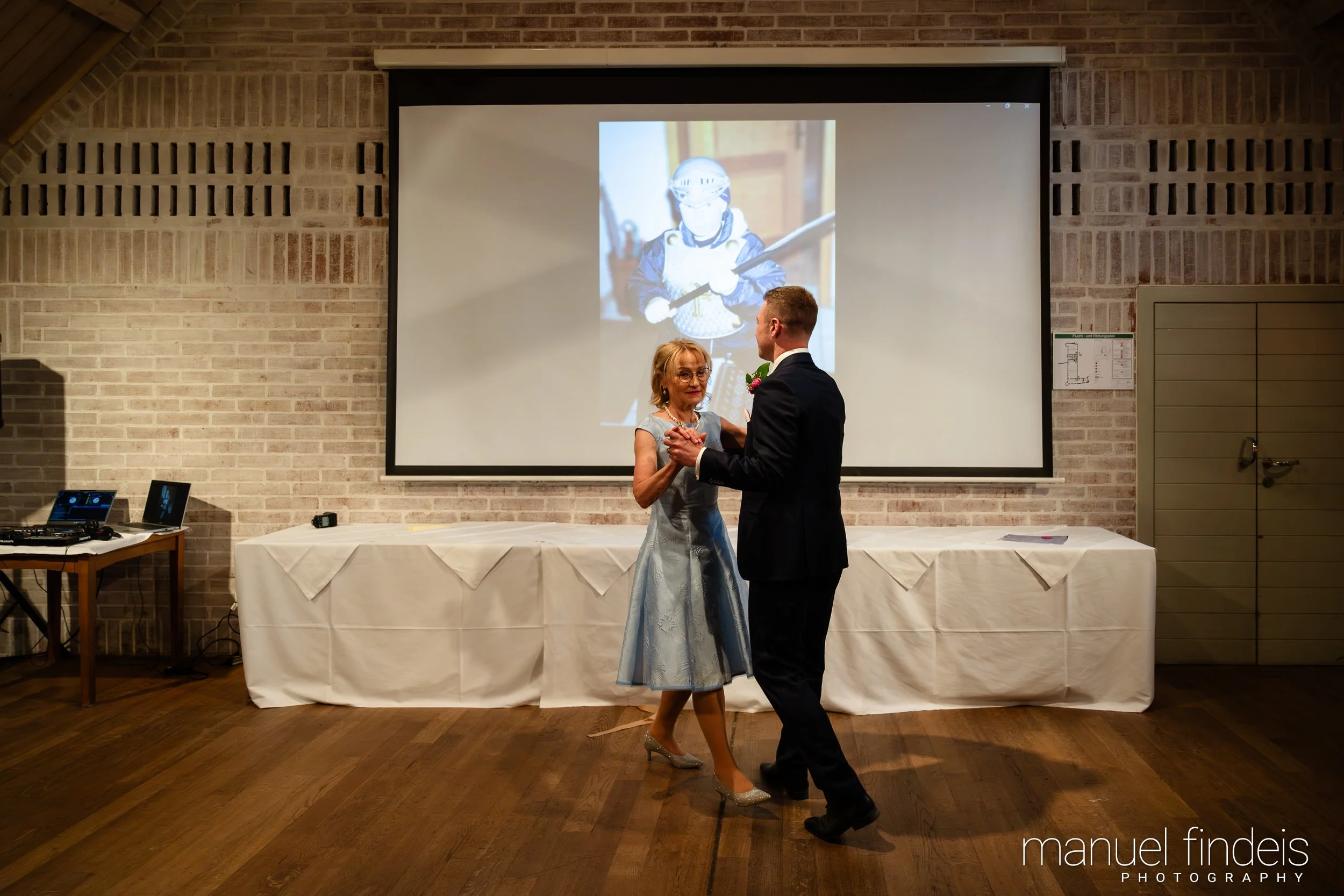 0757_Hochzeit_Rus_www.manuelfindeis.com.jpg