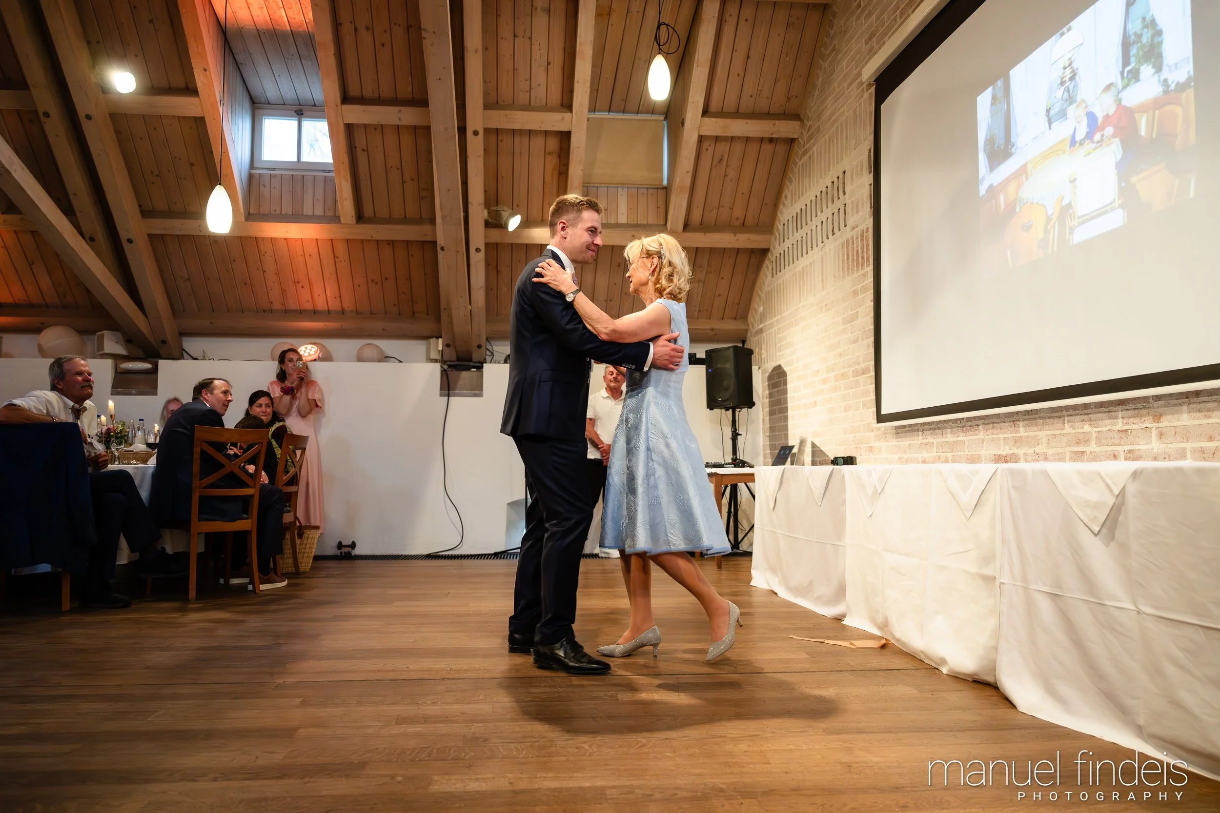 0773_Hochzeit_Rus_www.manuelfindeis.com.jpg