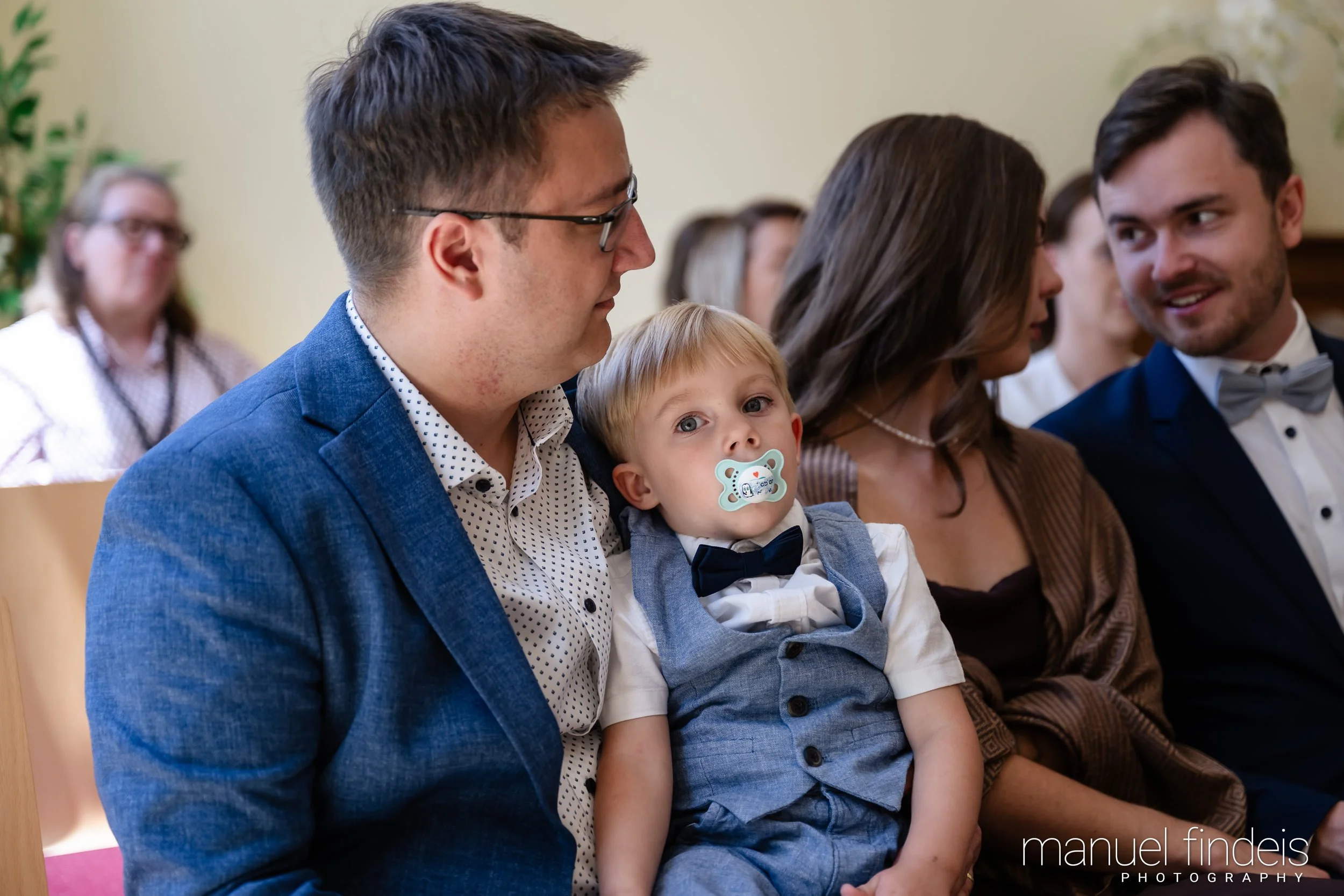 0290_Hochzeit_RundS_www.manuelfindeis.com.jpg