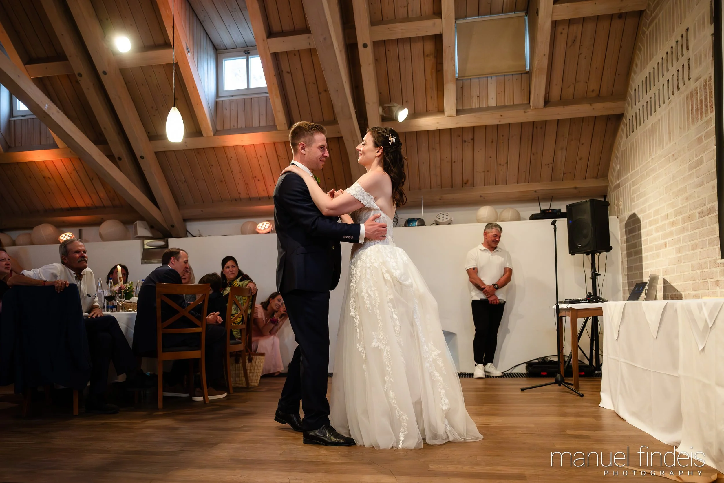 0678_Hochzeit_Rus_www.manuelfindeis.com.jpg