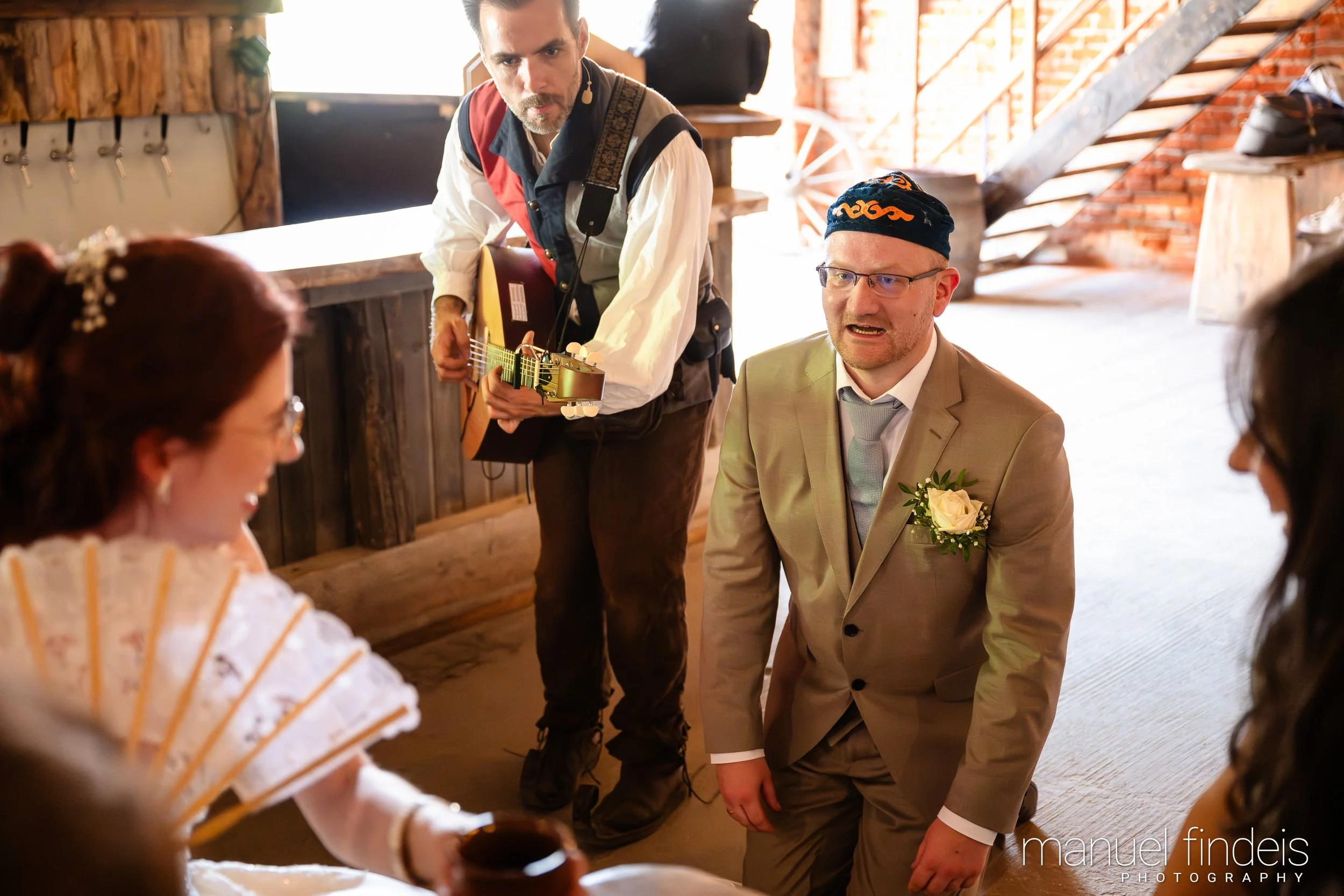 0632_Hochzeit-LUM_www.manuelfindeis.com.jpg