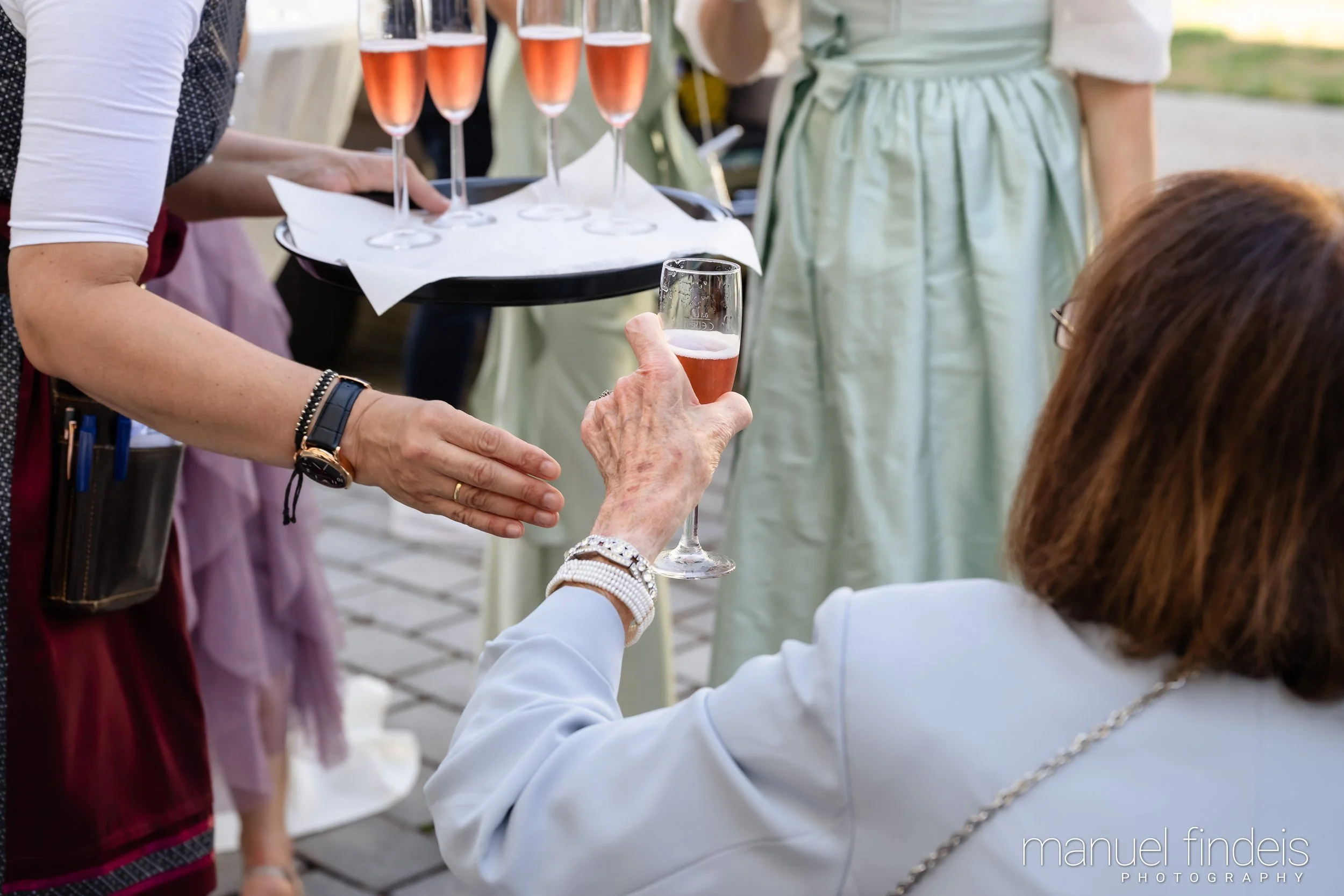 0254_Hochzeit_AuE_www.manuelfindeis.com.jpg