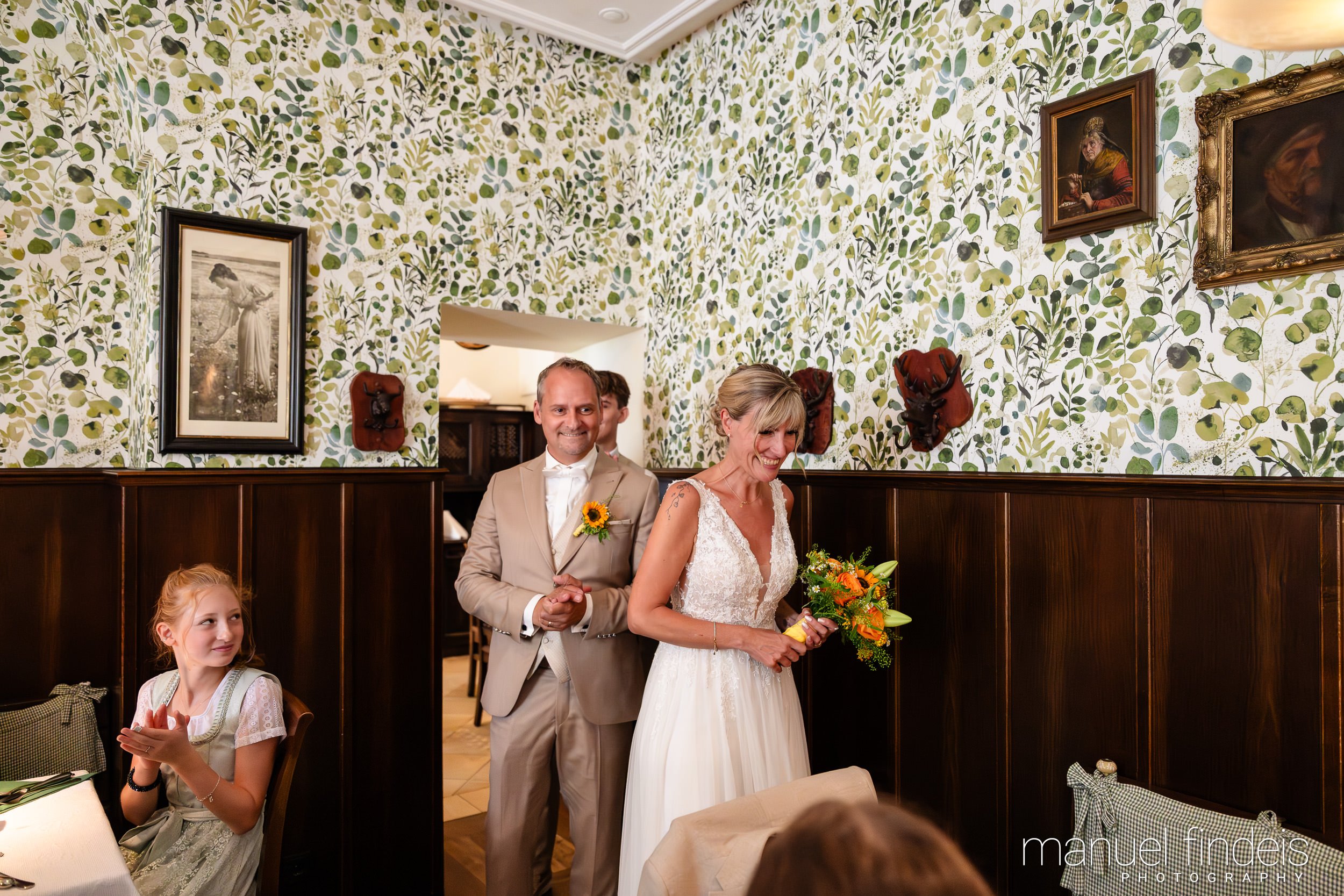 0450_Hochzeit_CuR_www.manuelfindeis.com.jpg