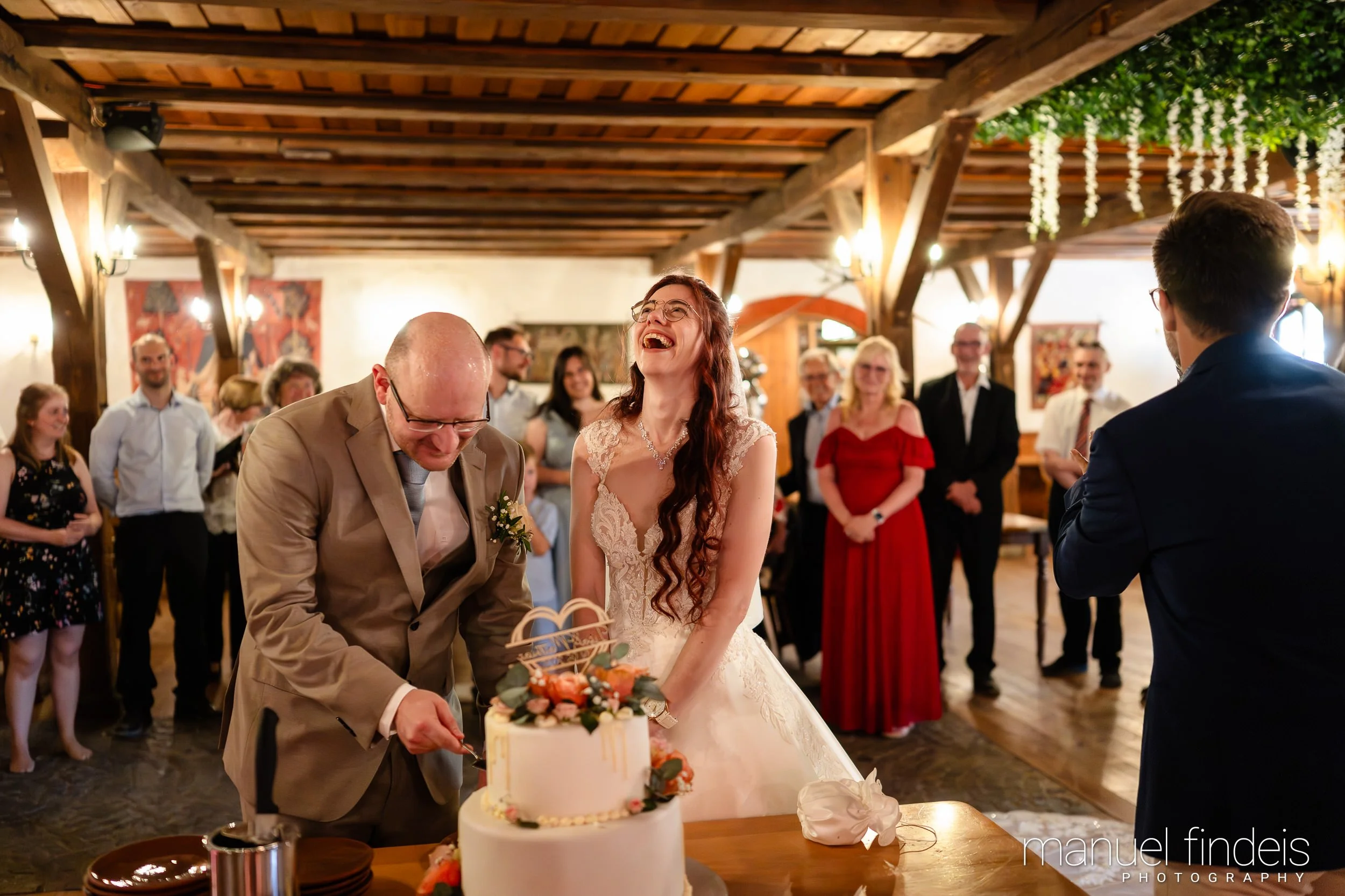 0386_Hochzeit-LUM_www.manuelfindeis.com.jpg