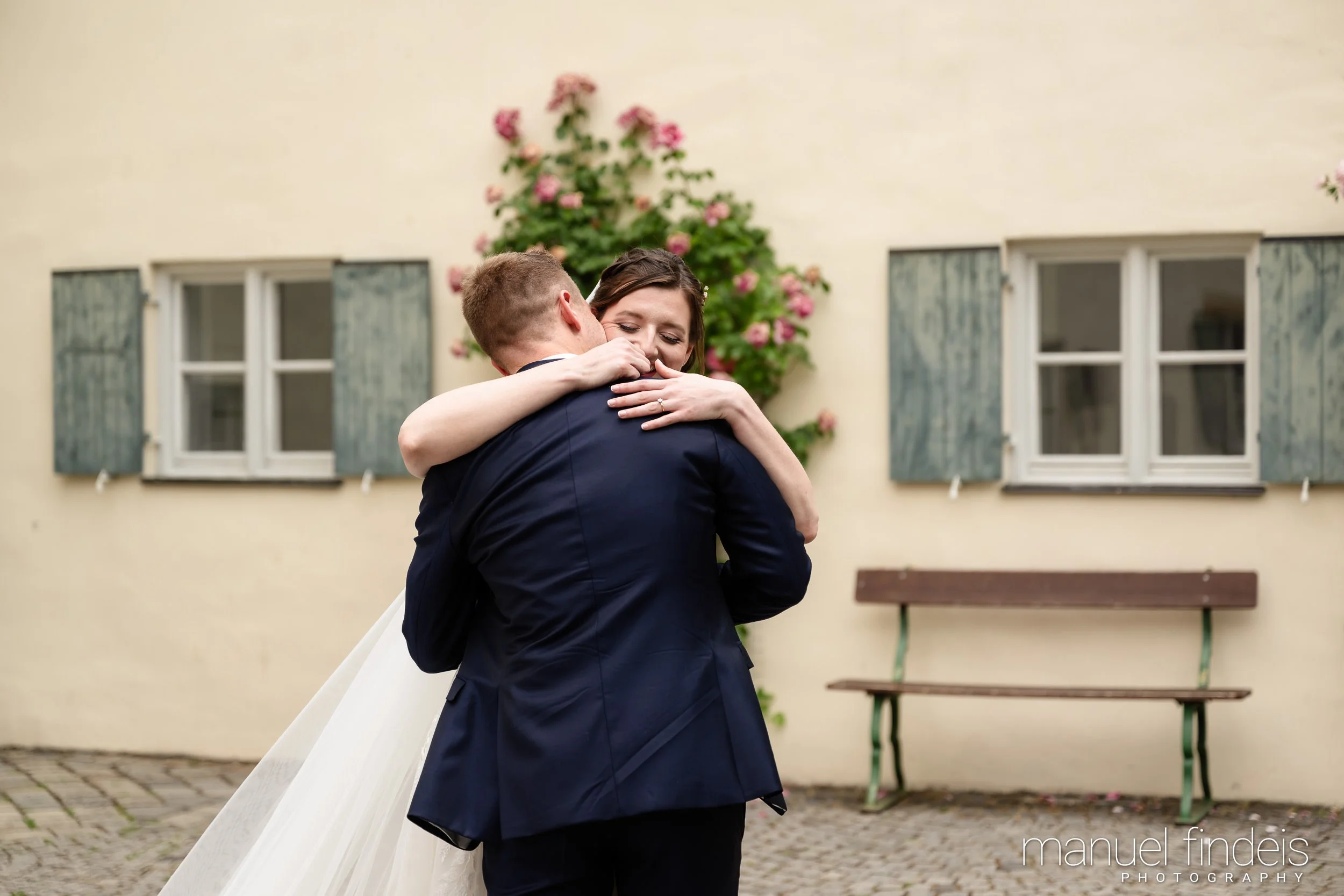 0015_Hochzeit_RuS_www.manuelfindeis.com.jpg