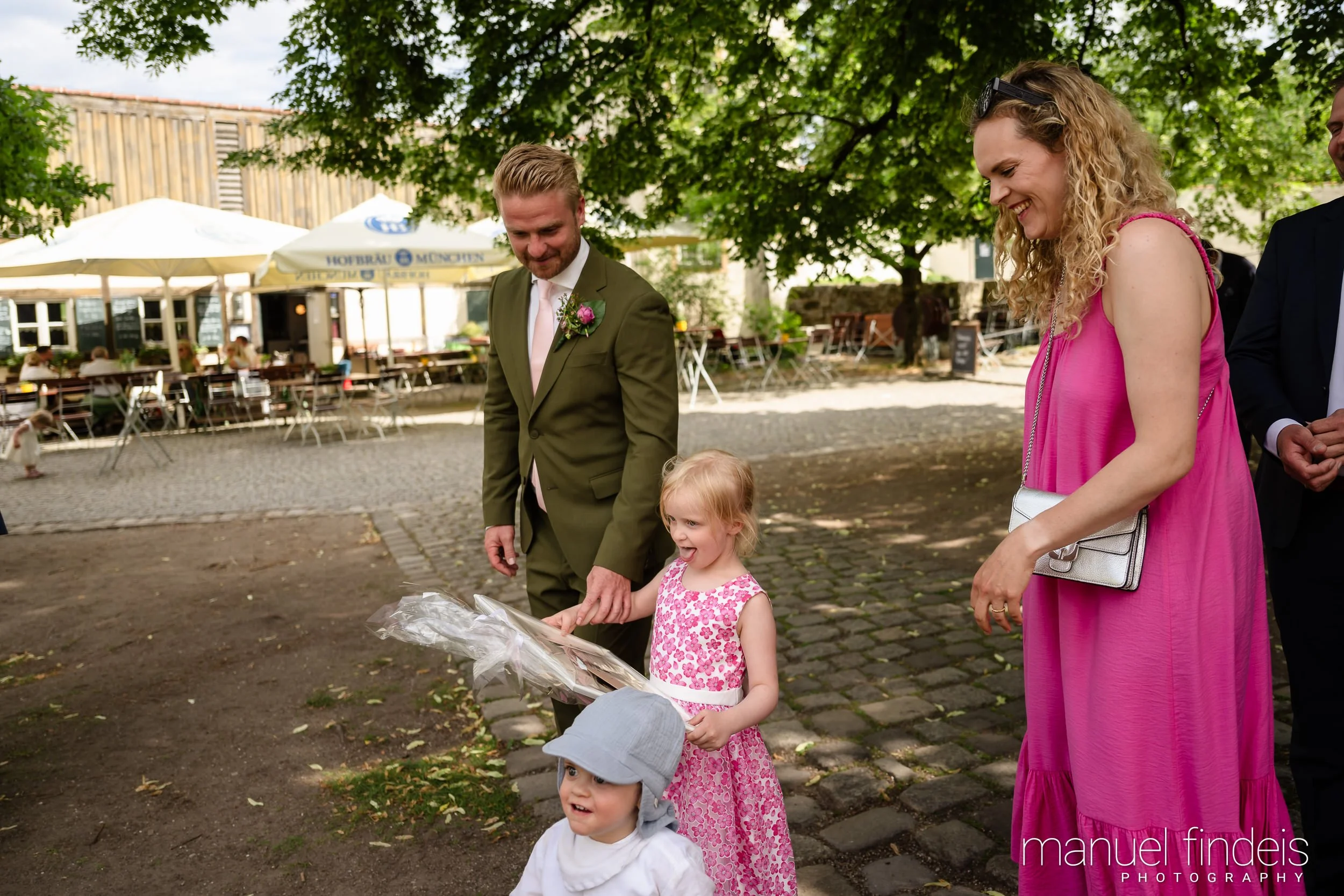 0317_Hochzeit_RuS_www.manuelfindeis.com.jpg