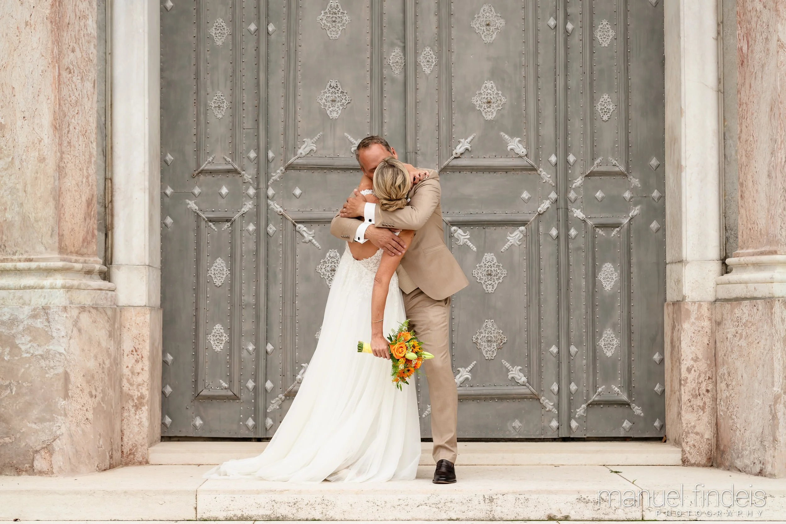 0384_Hochzeit_CuR_www.manuelfindeis.com.jpg