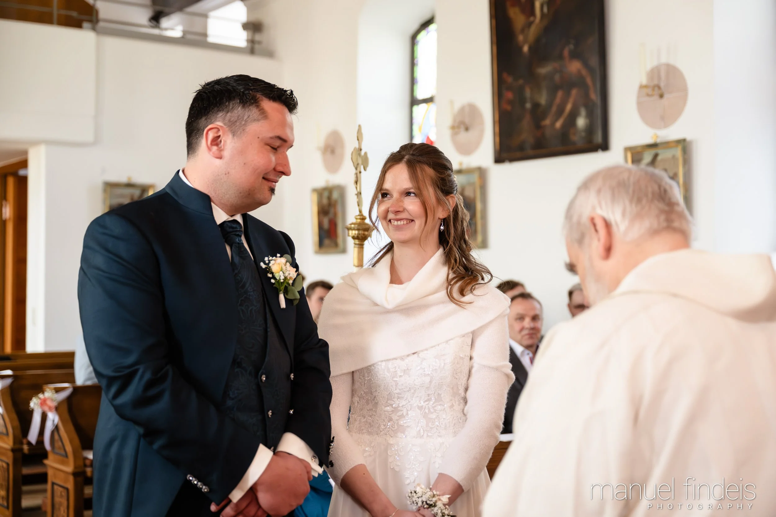 0248_Hochzeit_VuA_www.manuelfindeis.com.jpg