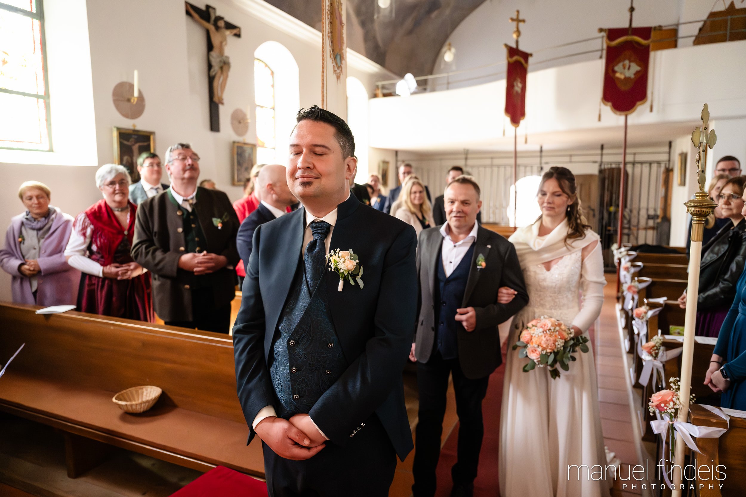 0134_Hochzeit_VuA_www.manuelfindeis.com.jpg