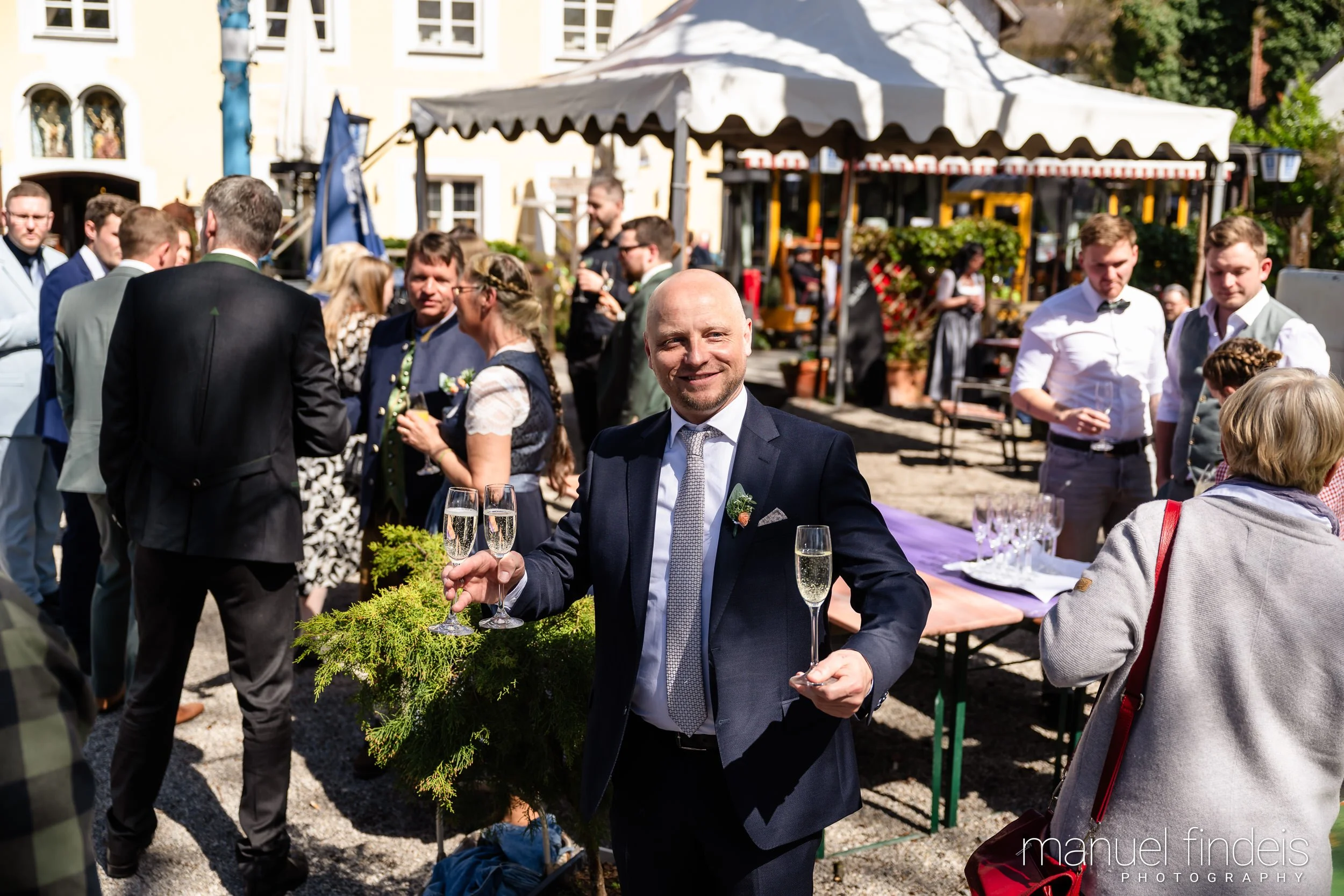0532_Hochzeit_VuA_www.manuelfindeis.com.jpg