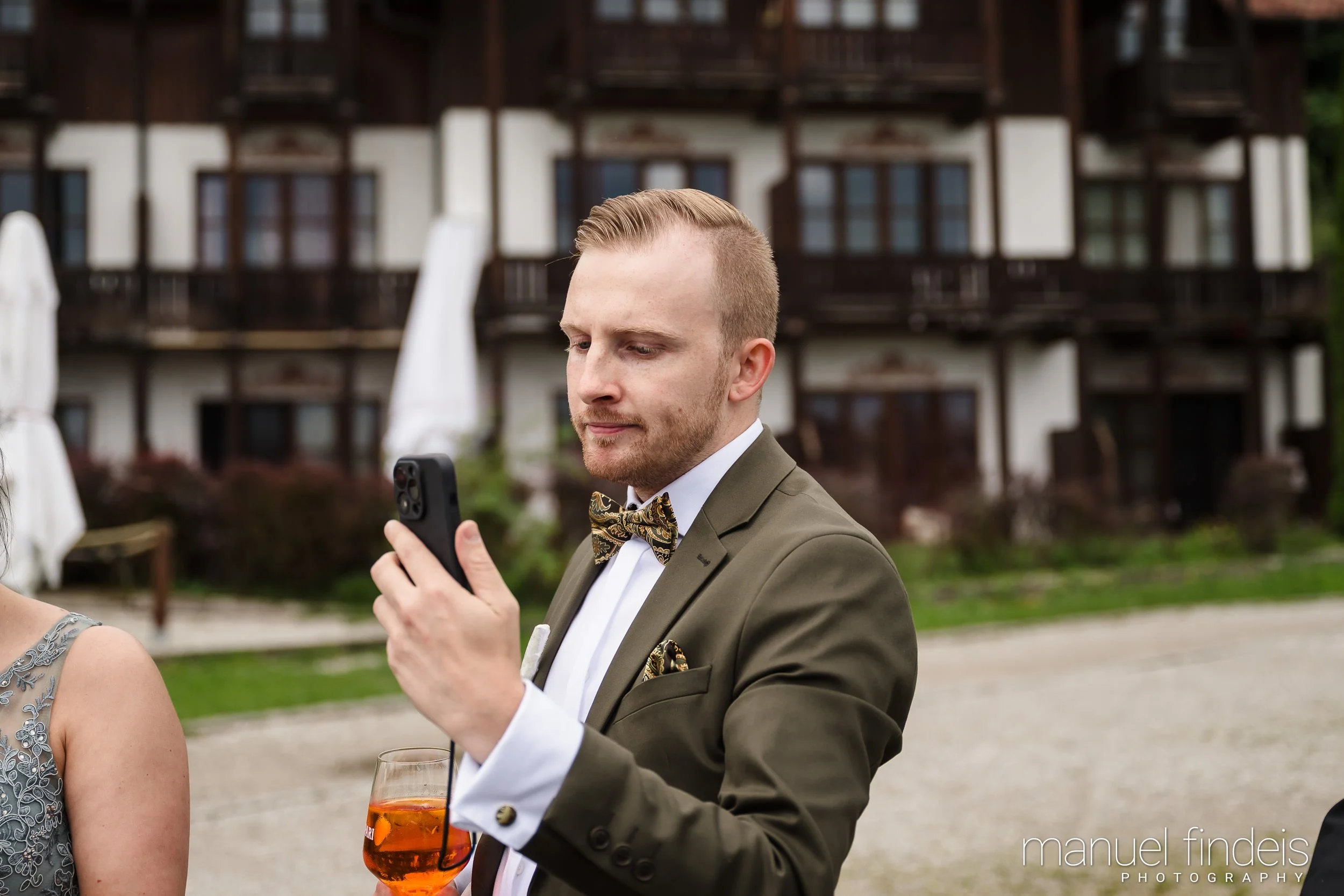 0620_Hochzeit-AuJ_www.manuelfindeis.com.jpg