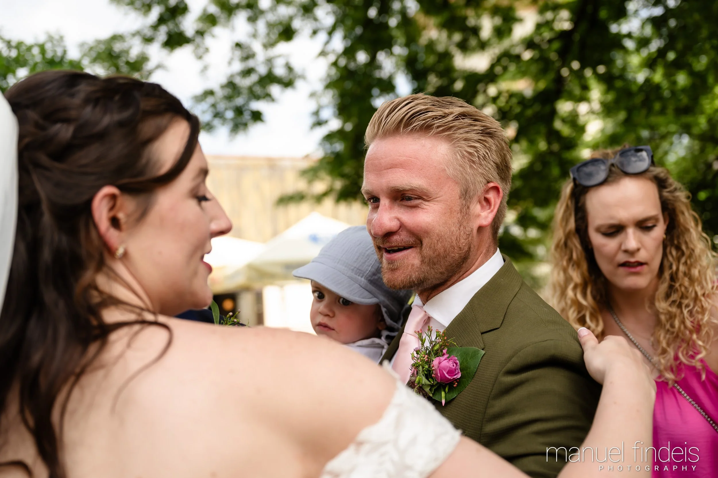 0330_Hochzeit_RuS_www.manuelfindeis.com.jpg