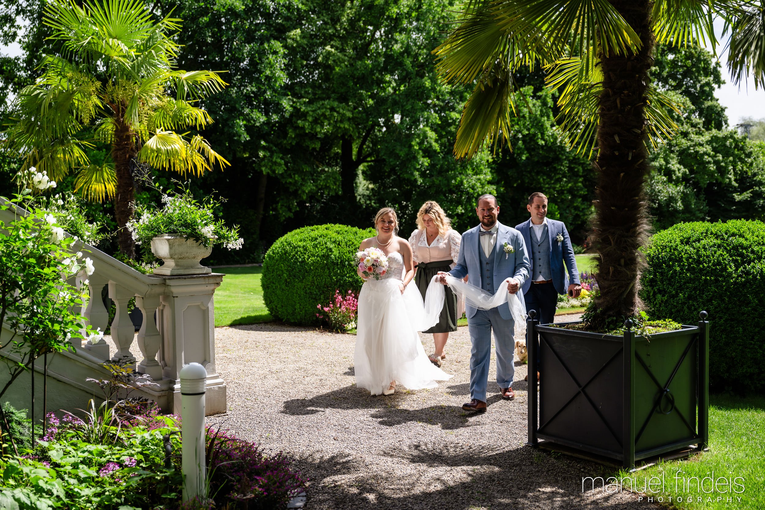 0145_Hochzeit_RundS_www.manuelfindeis.com.jpg