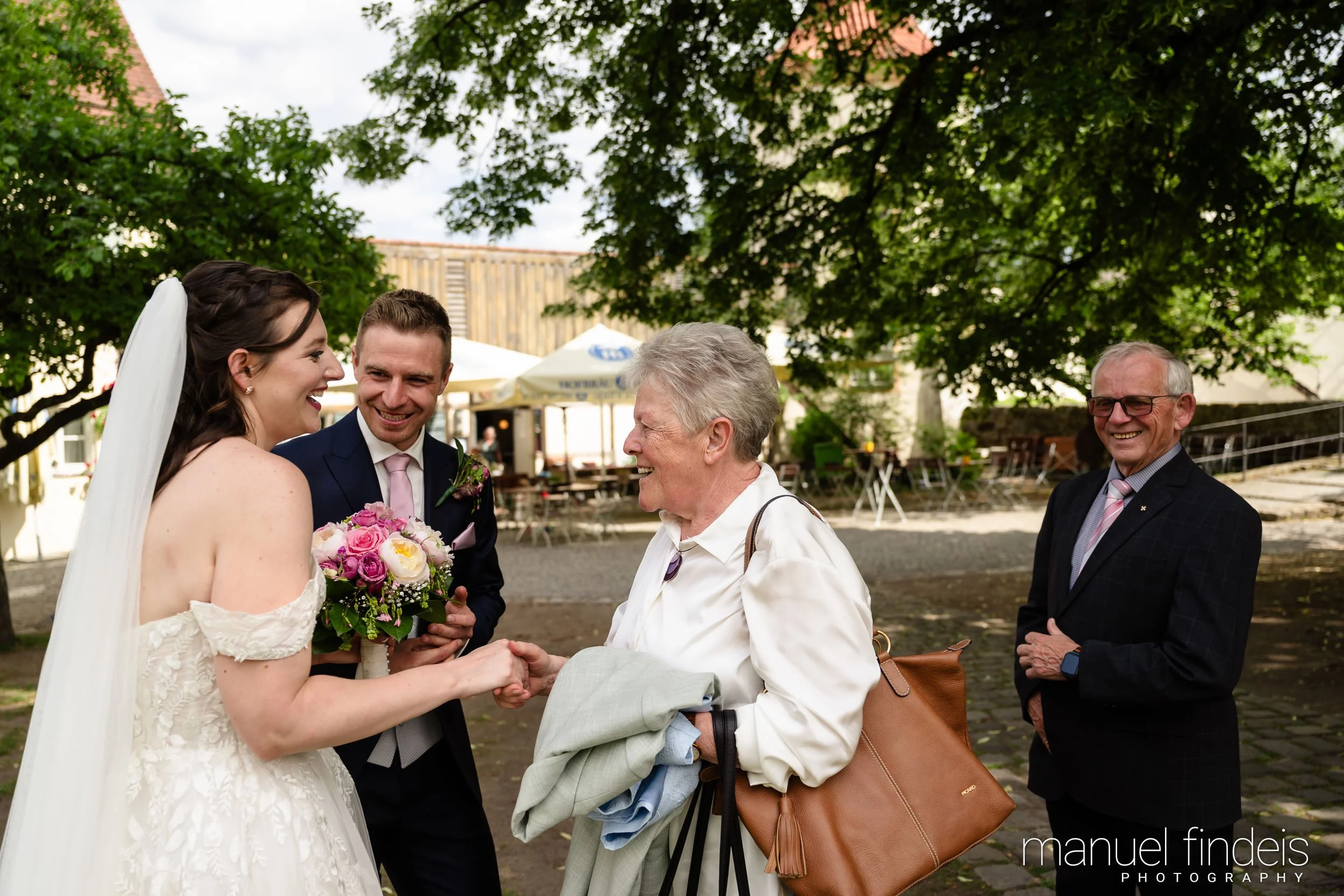 0338_Hochzeit_RuS_www.manuelfindeis.com.jpg