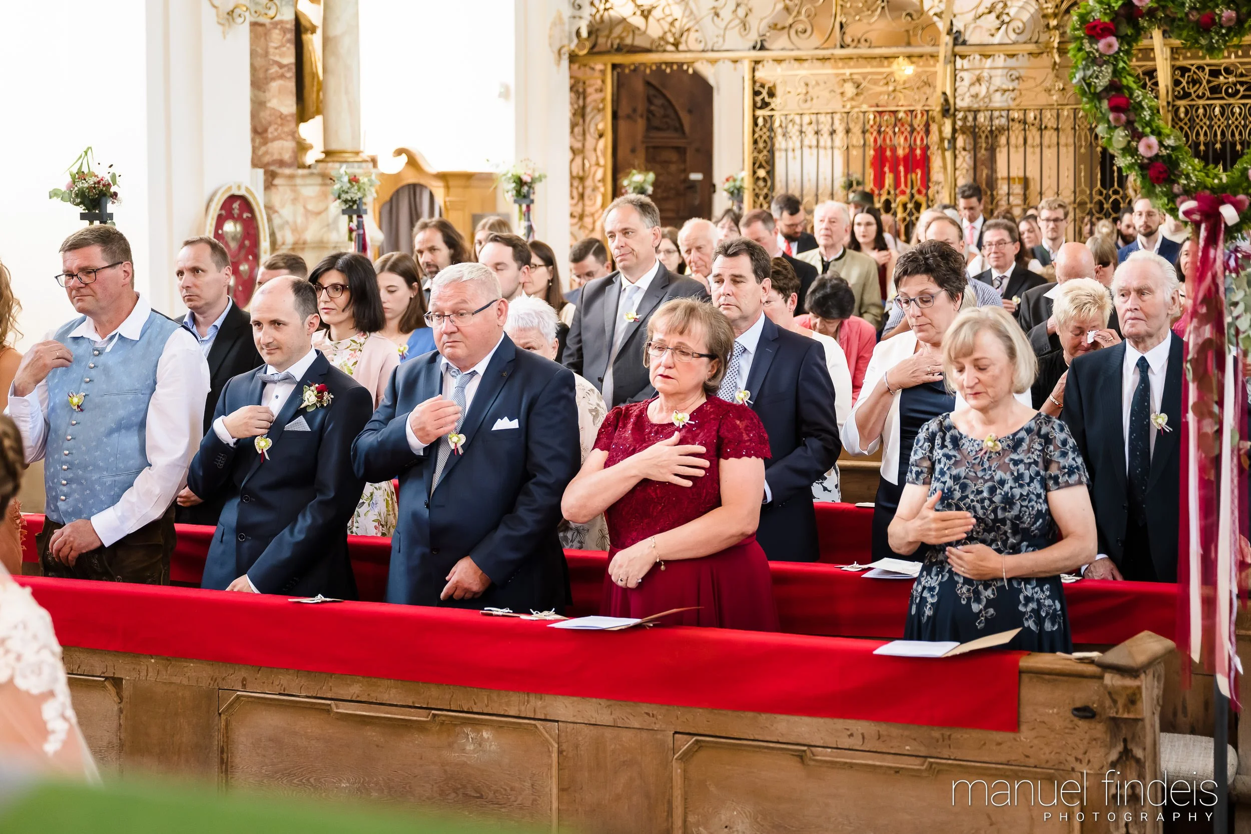 0191_Hochzeit-MuR-Kirche_www.manuelfindeis.com.jpg