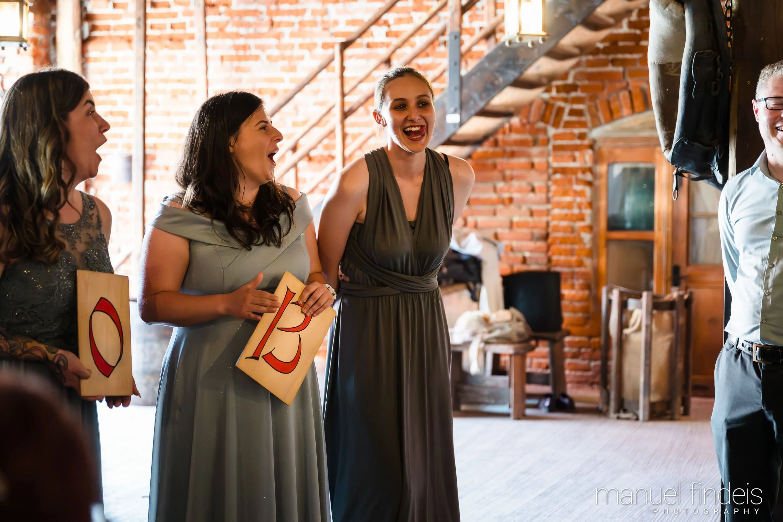 0654_Hochzeit-LUM_www.manuelfindeis.com.jpg