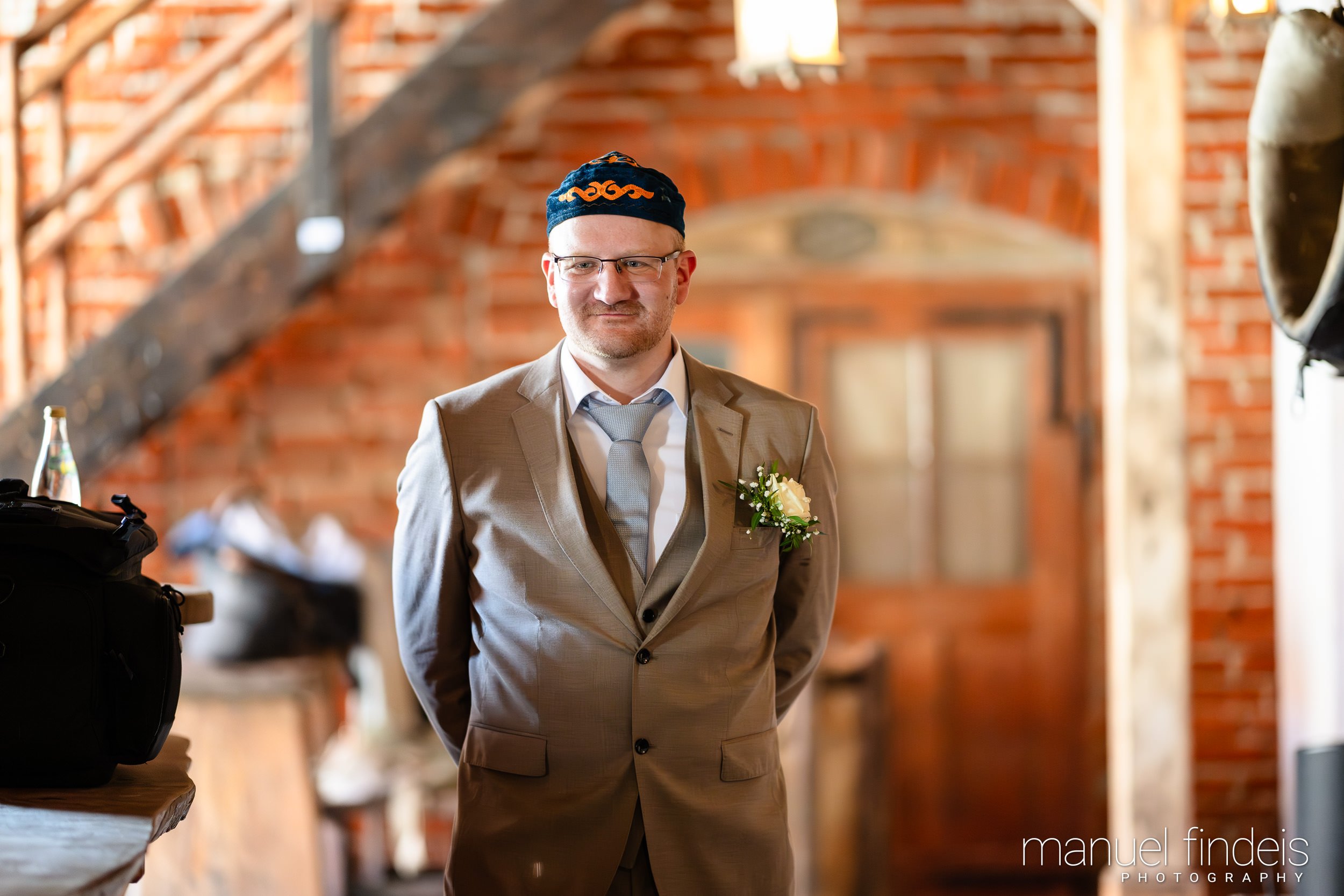 0609_Hochzeit-LUM_www.manuelfindeis.com.jpg