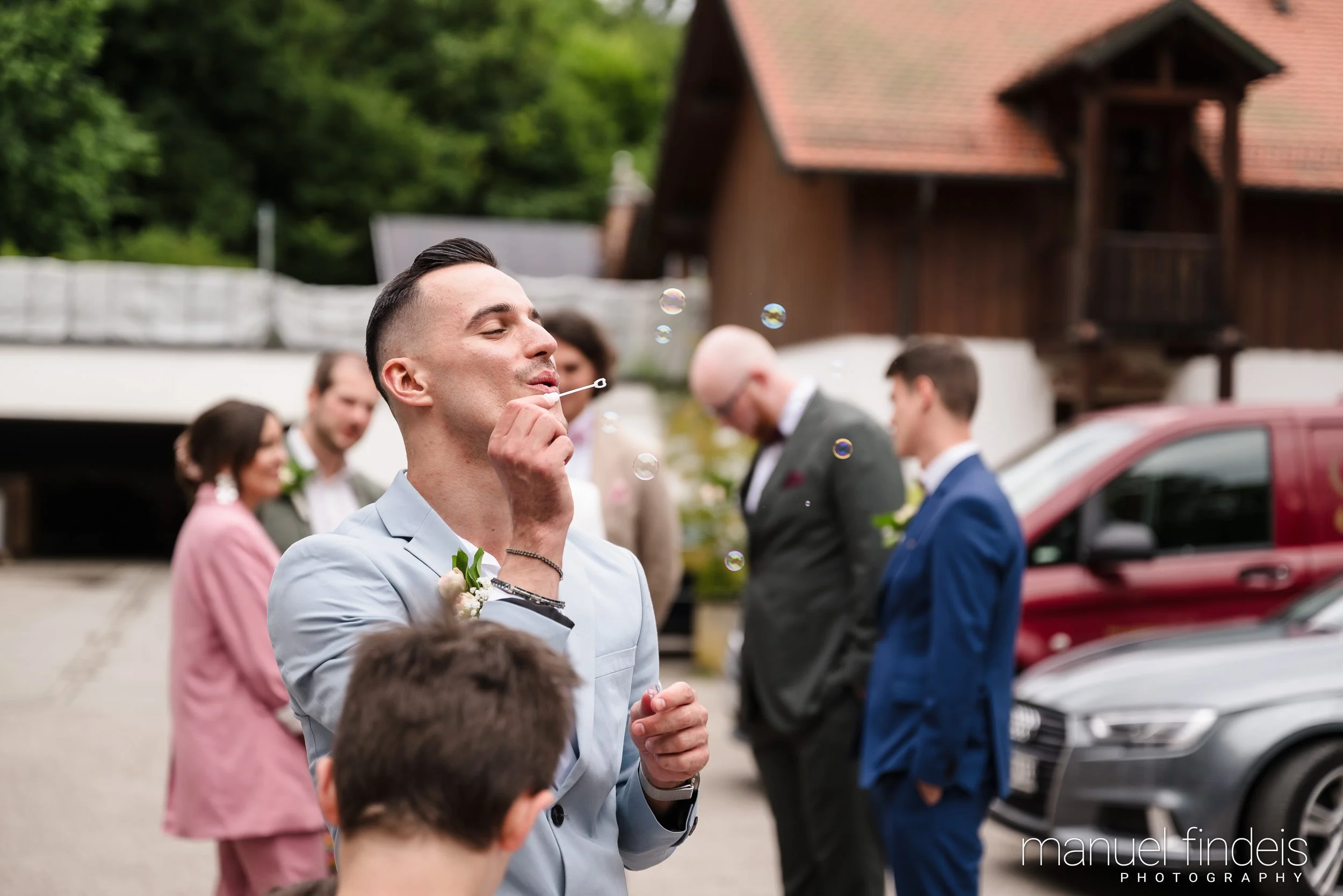 0500_Hochzeit-AuJ_www.manuelfindeis.com.jpg