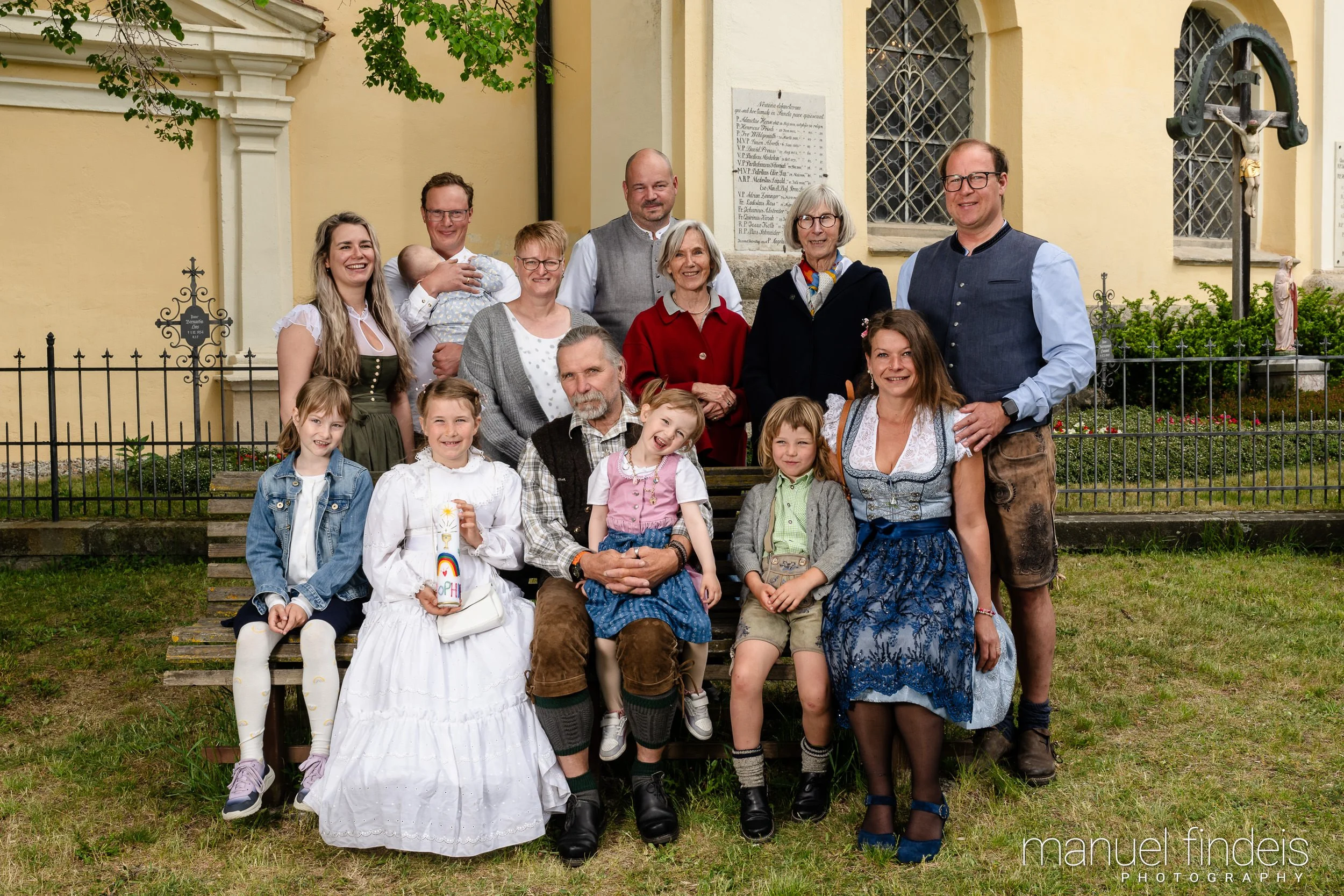 0542_Erstkommunion_2026_www.manuelfindeis.com.jpg