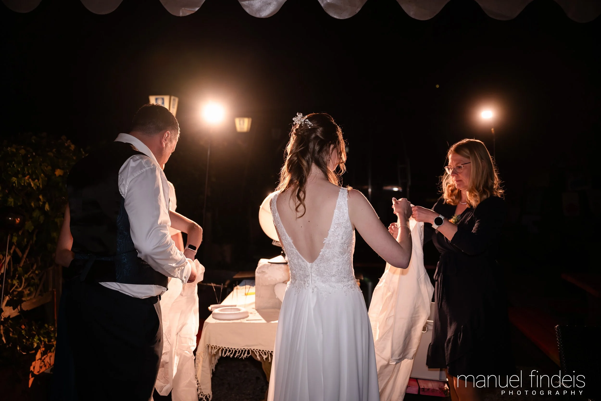 0870_Hochzeit_VuA_www.manuelfindeis.com.jpg