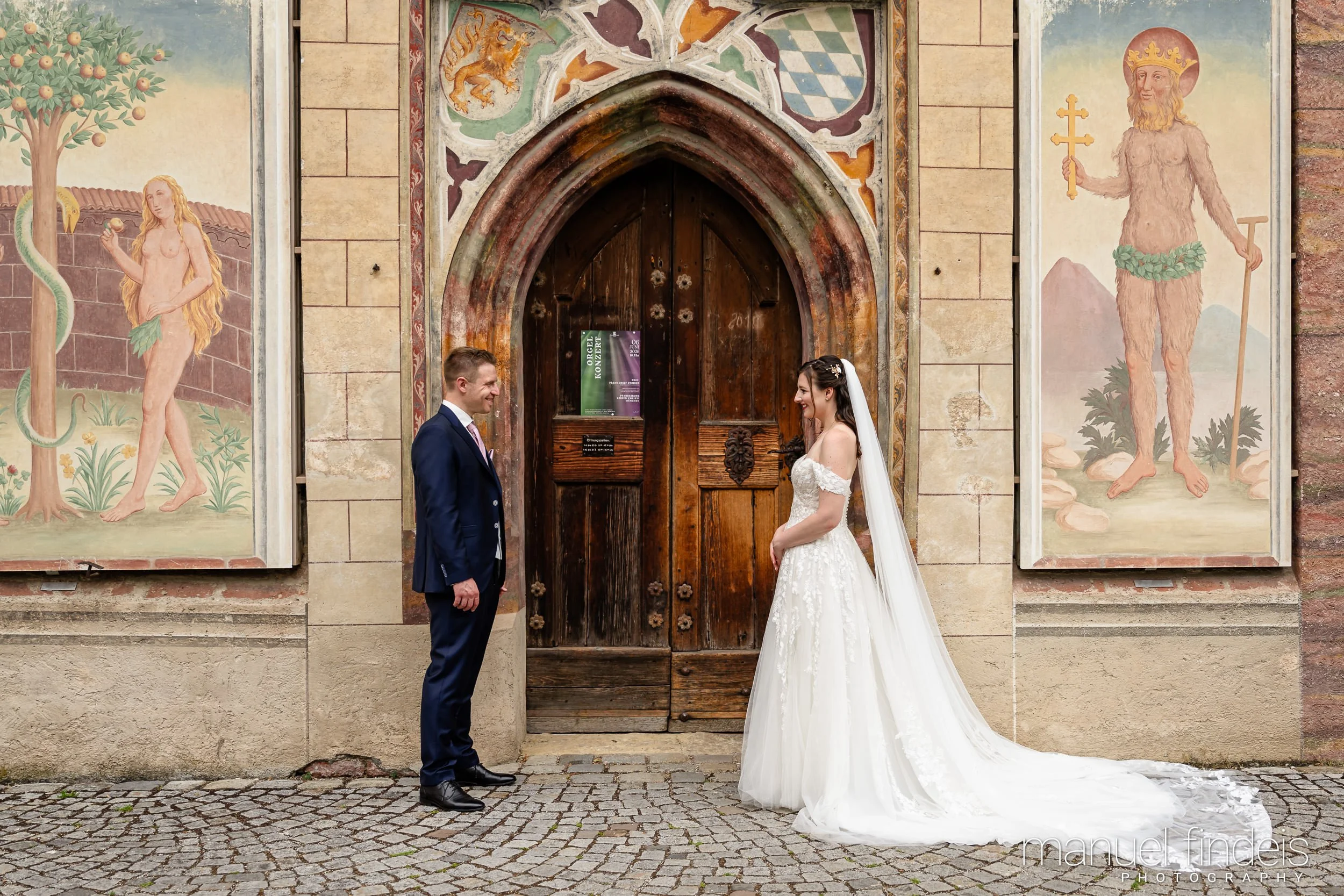 0047_Hochzeit_RuS_www.manuelfindeis.com.jpg