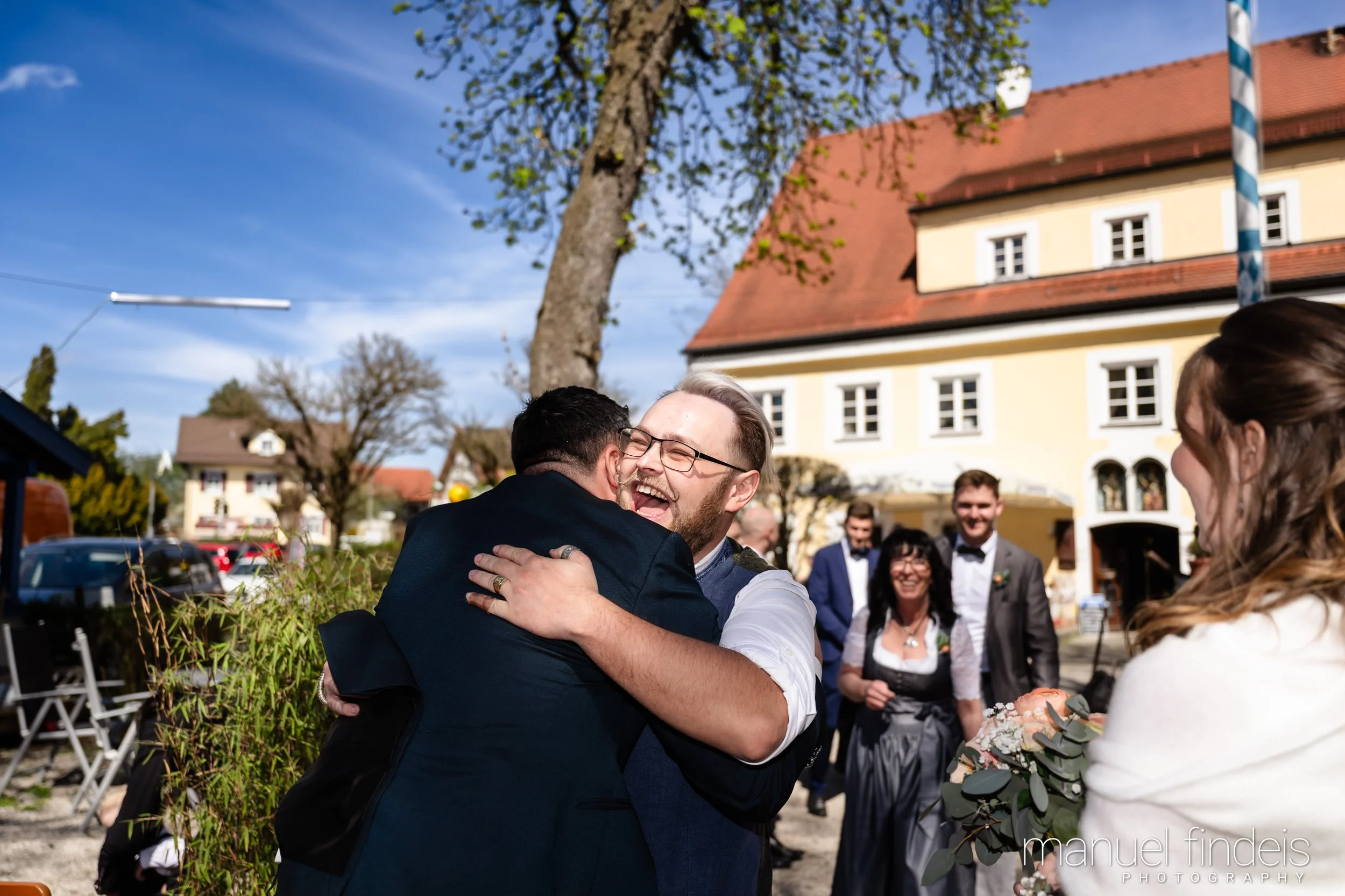 0411_Hochzeit_VuA_www.manuelfindeis.com.jpg
