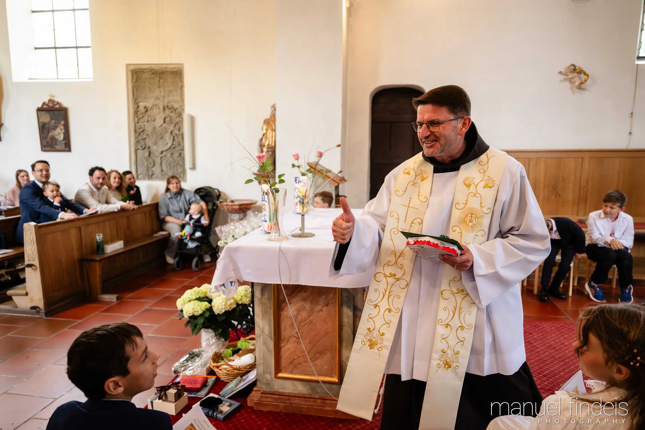 0677_Erstkommunion_2026_www.manuelfindeis.com.jpg