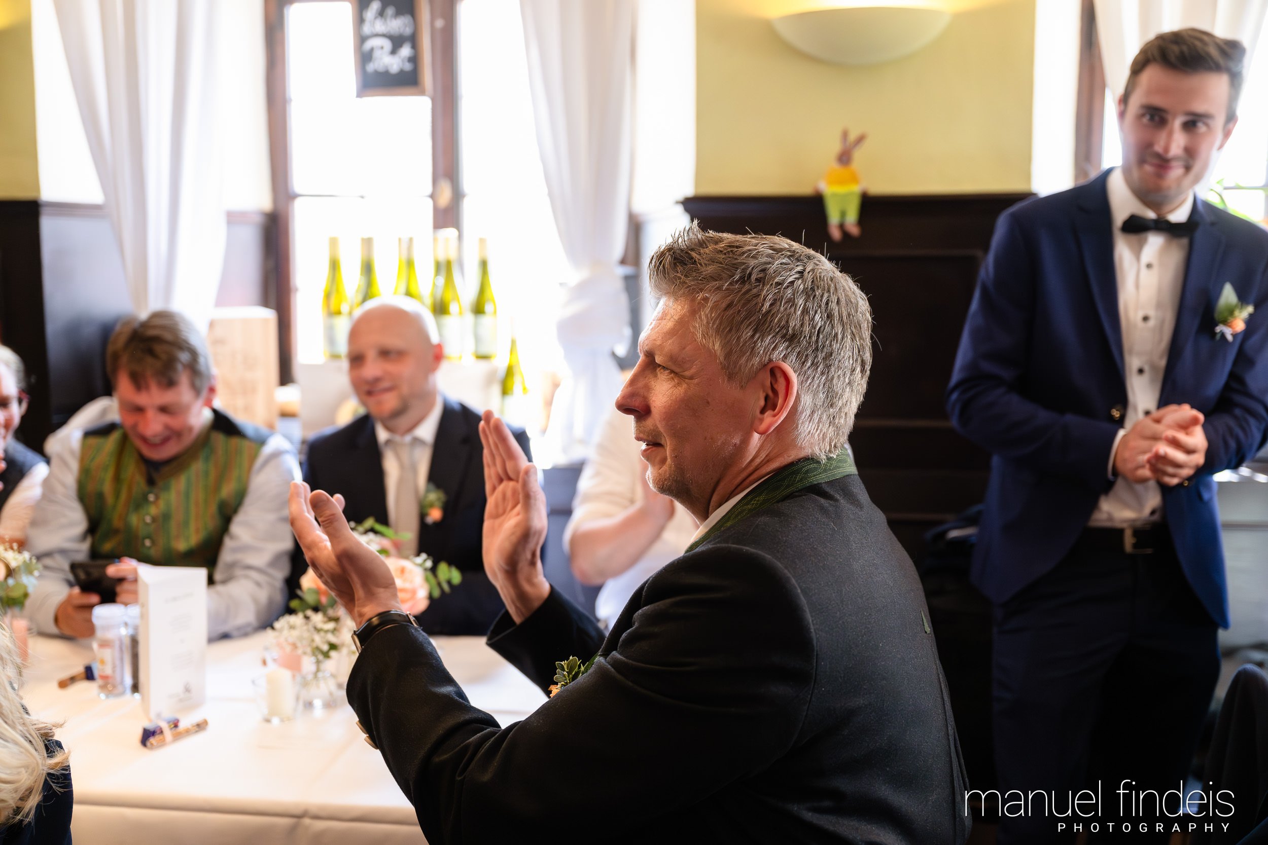 0684_Hochzeit_VuA_www.manuelfindeis.com.jpg