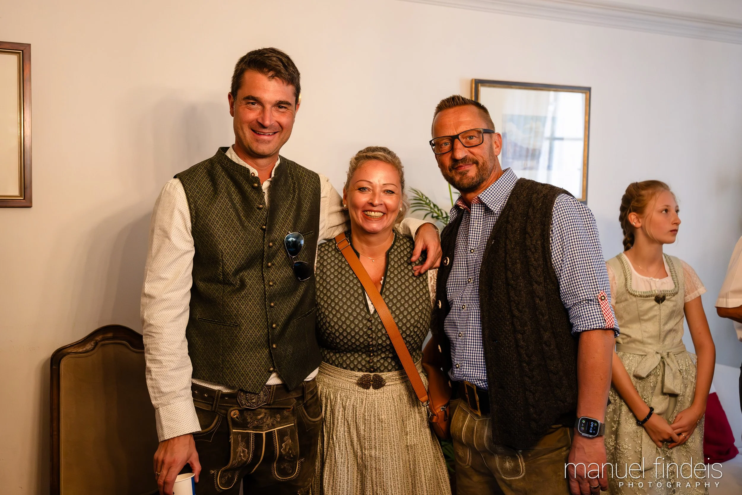 0077_Hochzeit_CuR_www.manuelfindeis.com.jpg