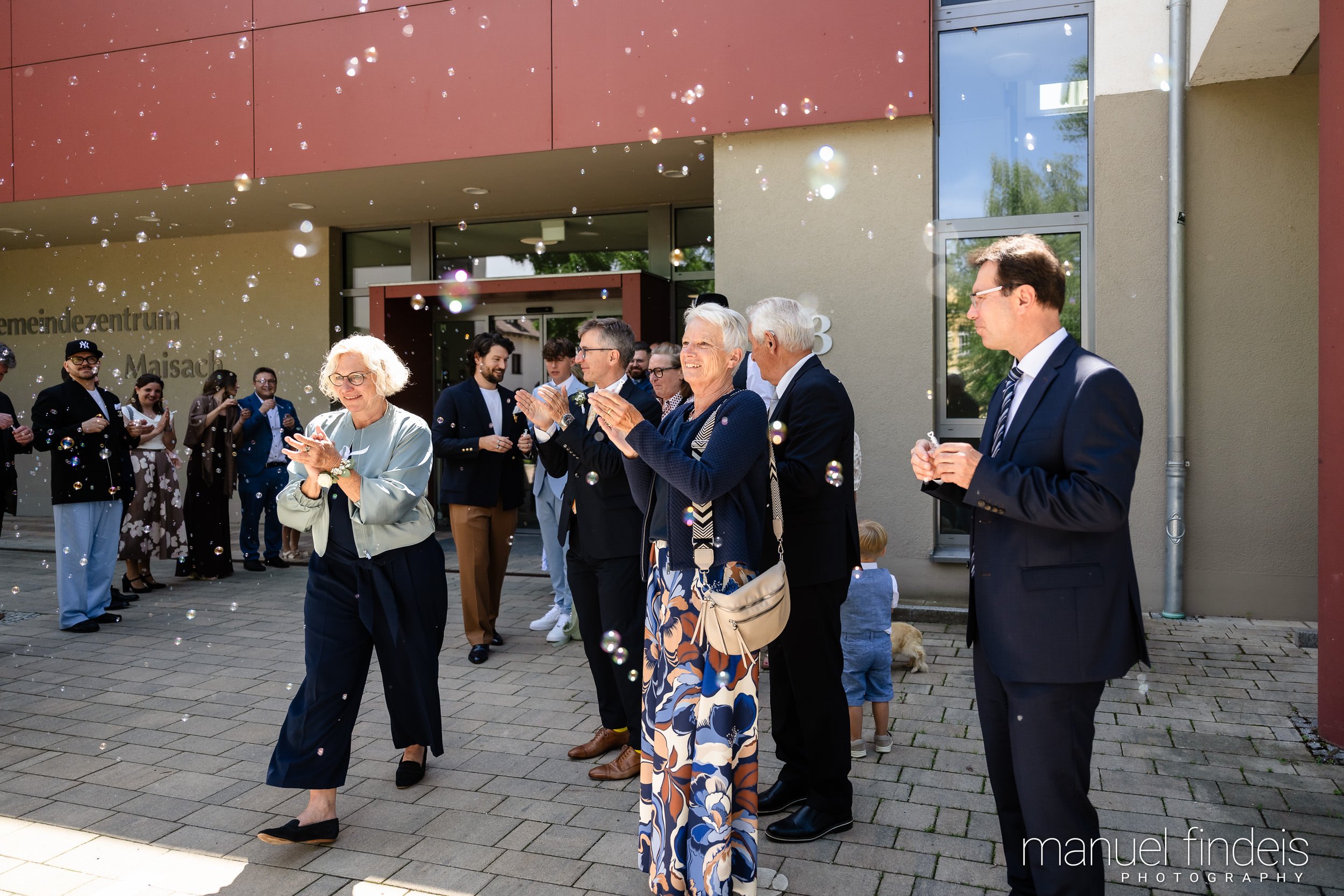 0329_Hochzeit_RundS_www.manuelfindeis.com.jpg
