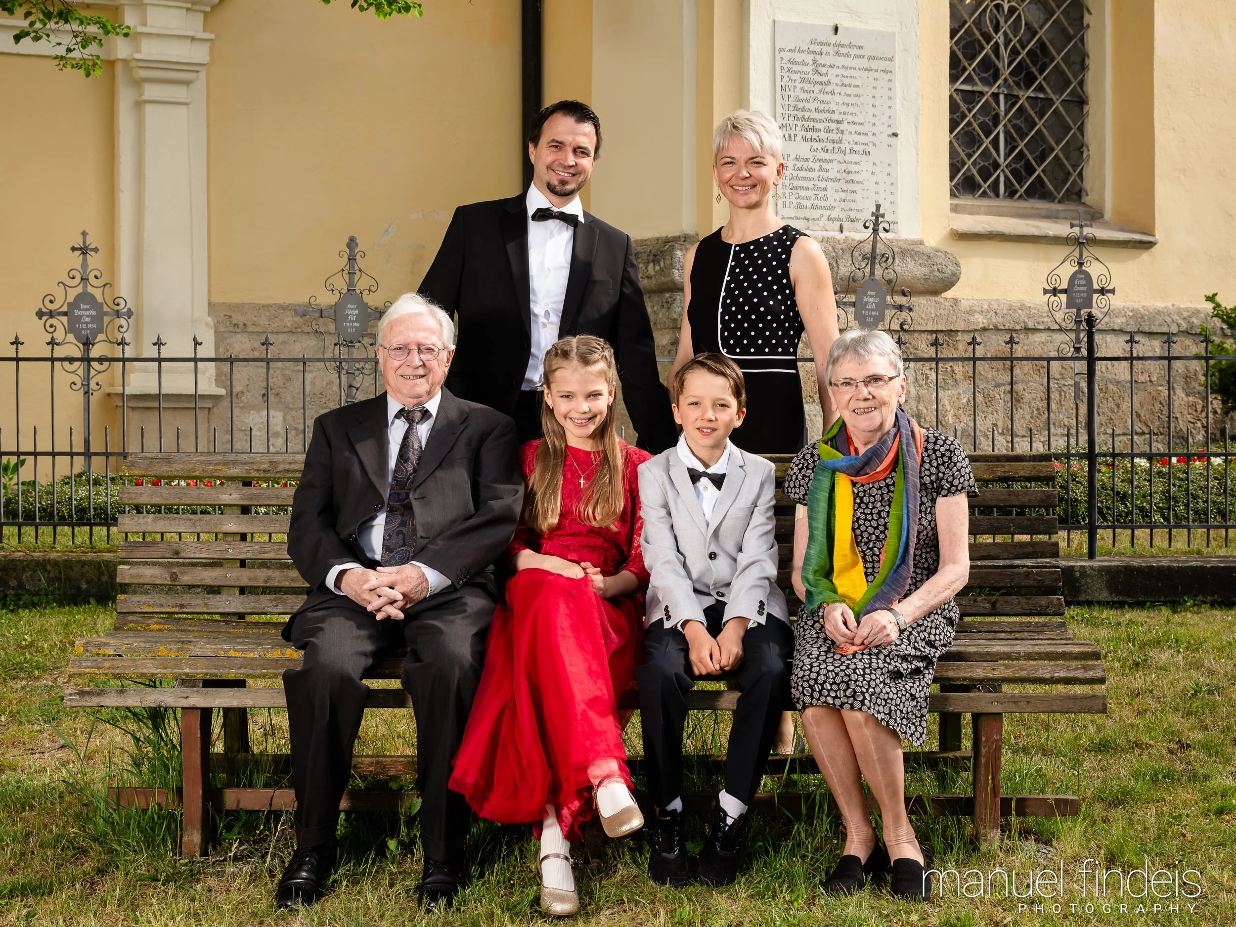 0540_Erstkommunion_2026_www.manuelfindeis.com.jpg