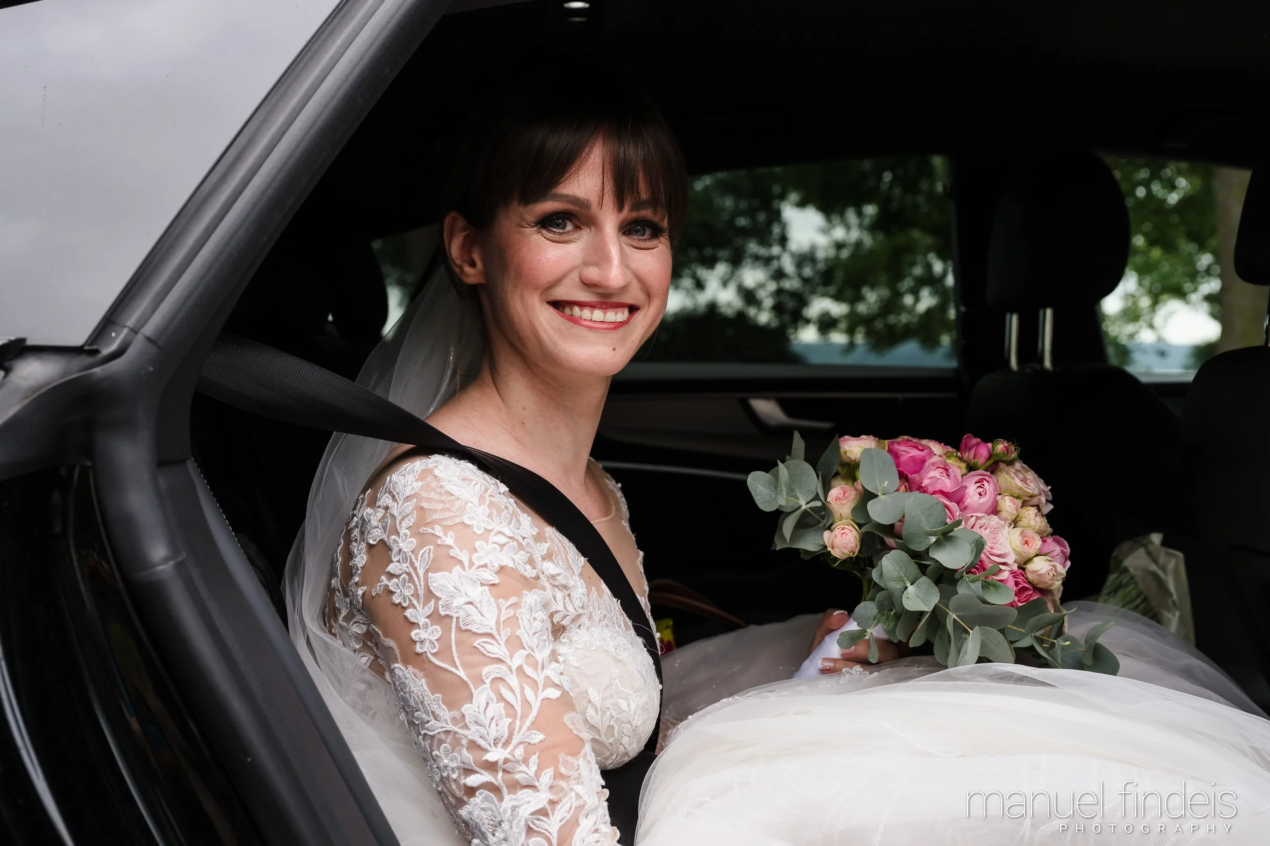 0070_Hochzeit-AuJ_www.manuelfindeis.com.jpg
