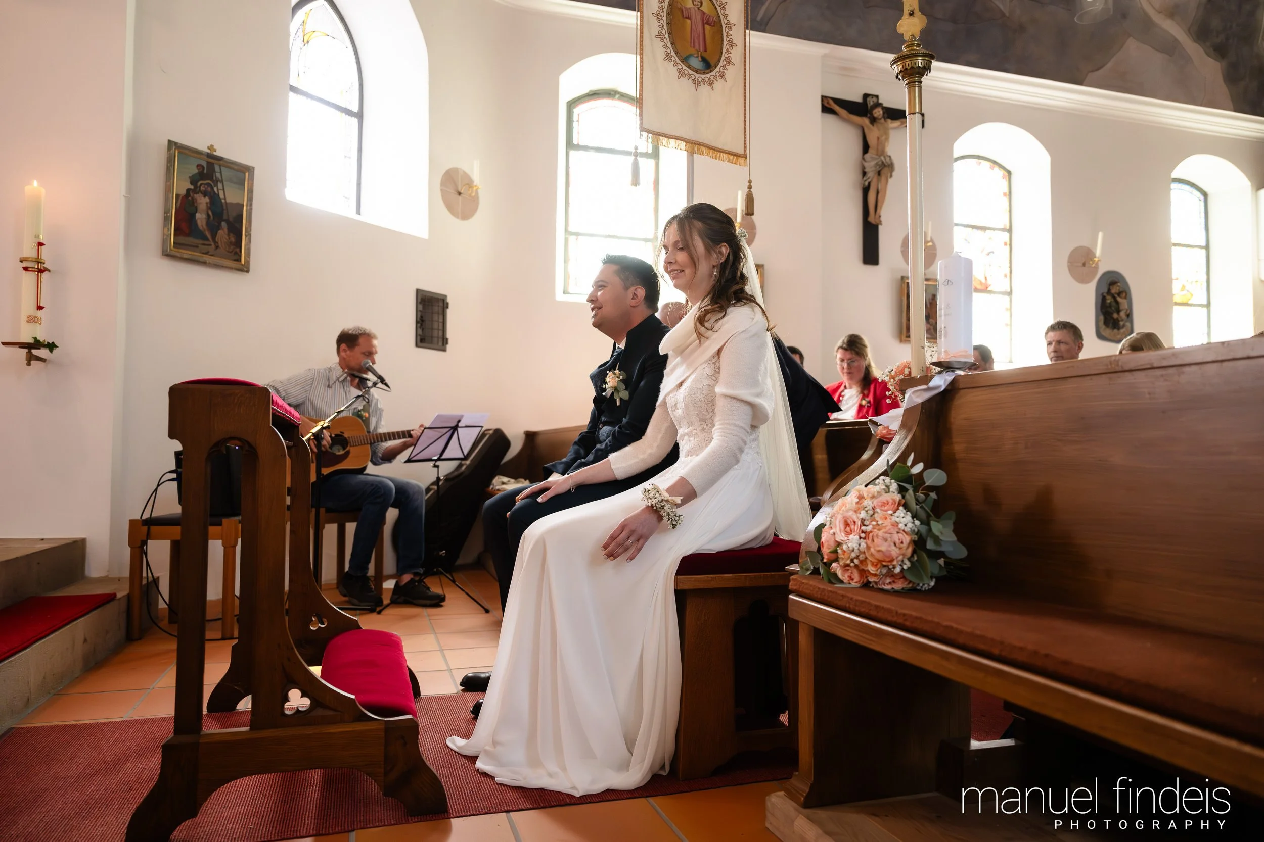 0175_Hochzeit_VuA_www.manuelfindeis.com.jpg