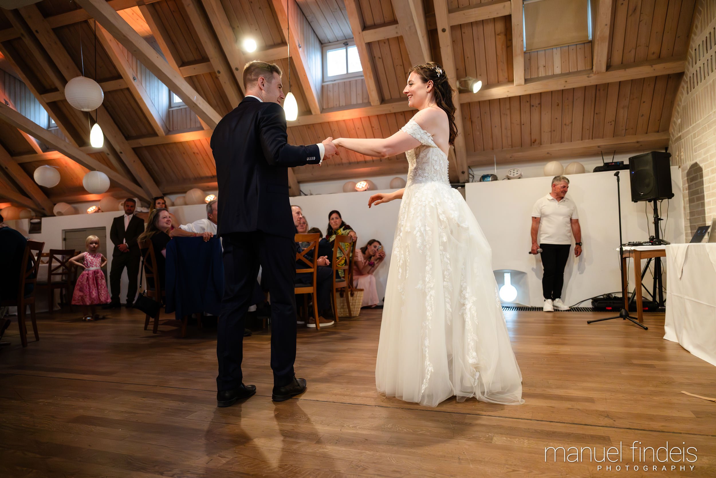 0675_Hochzeit_Rus_www.manuelfindeis.com.jpg