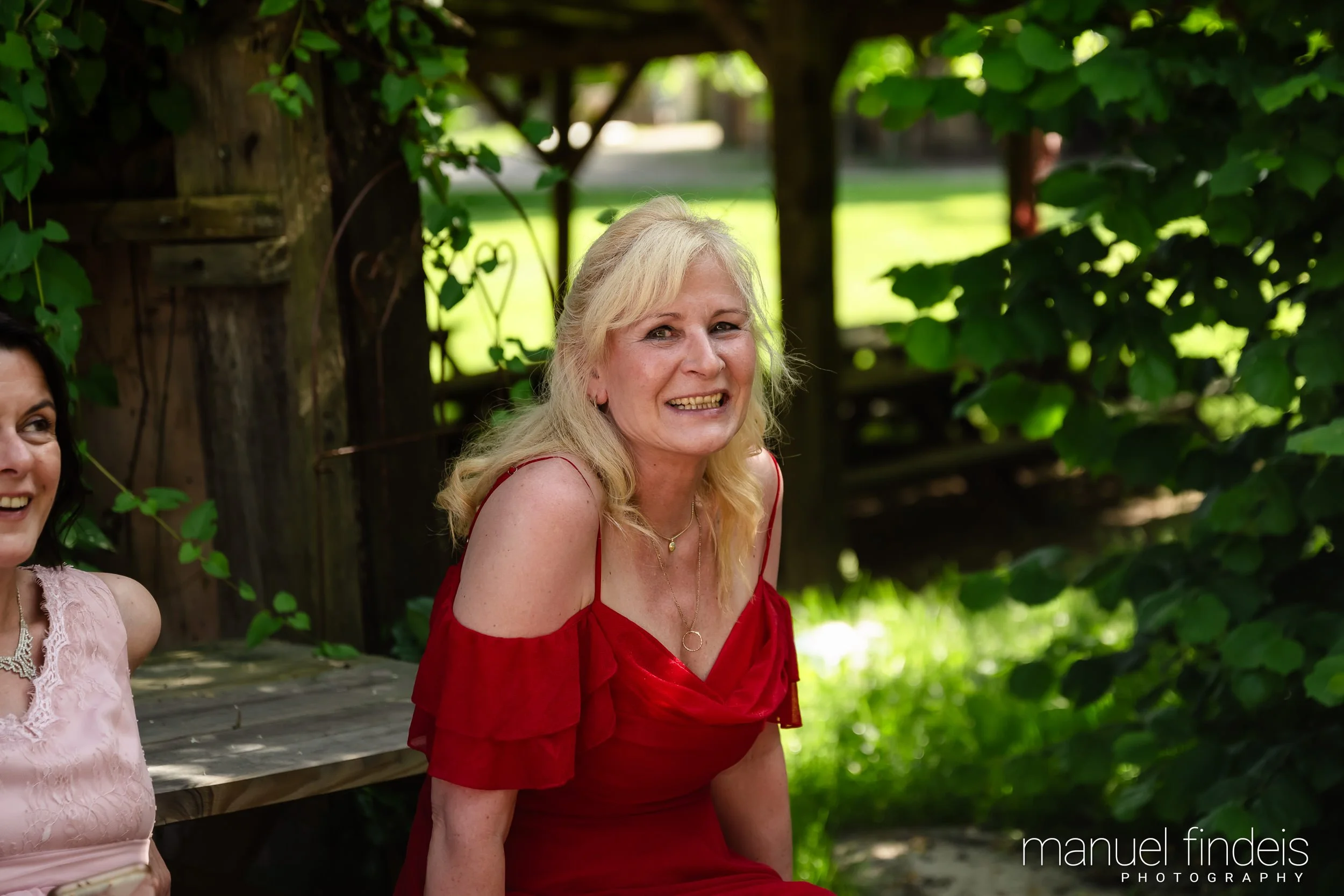 0512_Hochzeit-LUM_www.manuelfindeis.com.jpg