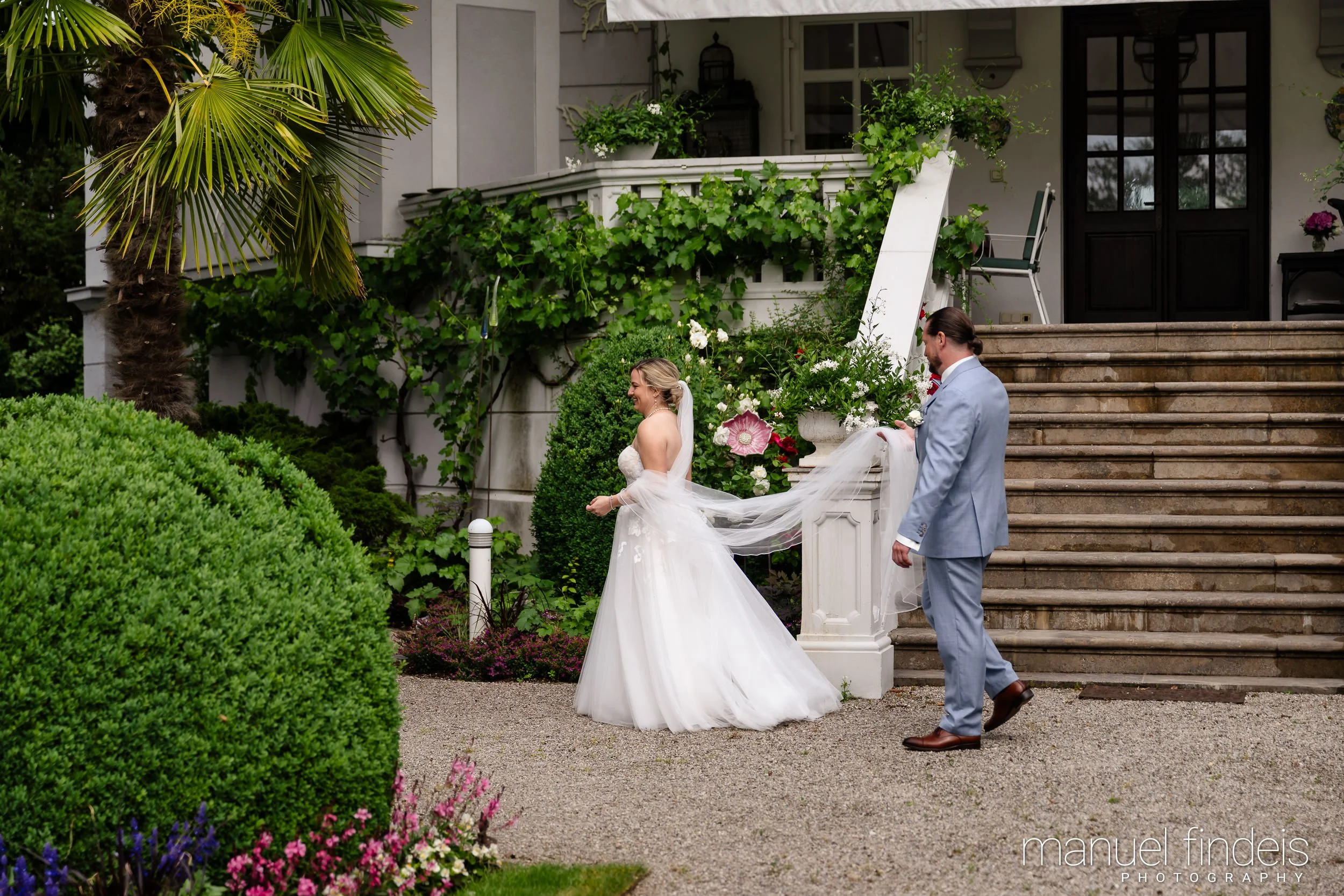 0070_Hochzeit_RundS_www.manuelfindeis.com.jpg