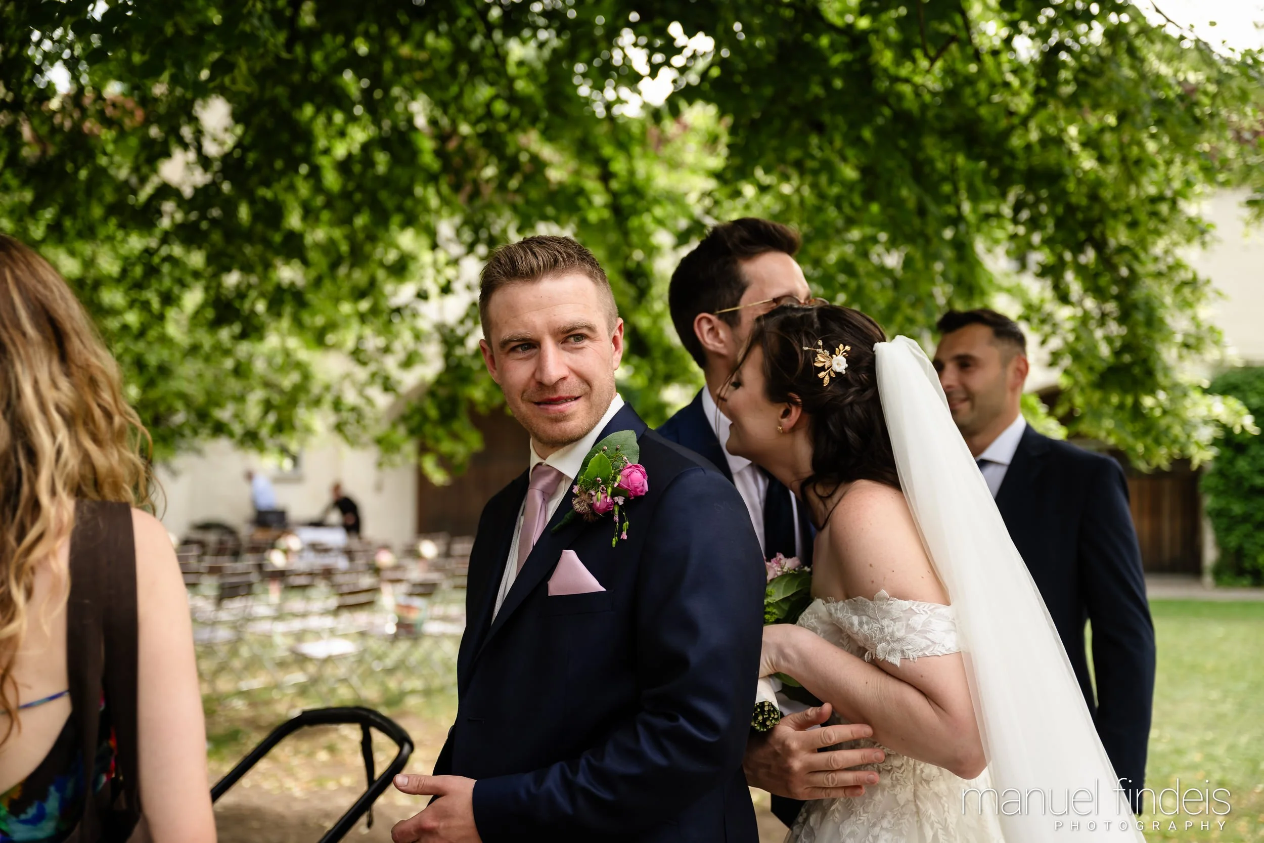 0395_Hochzeit_RuS_www.manuelfindeis.com.jpg