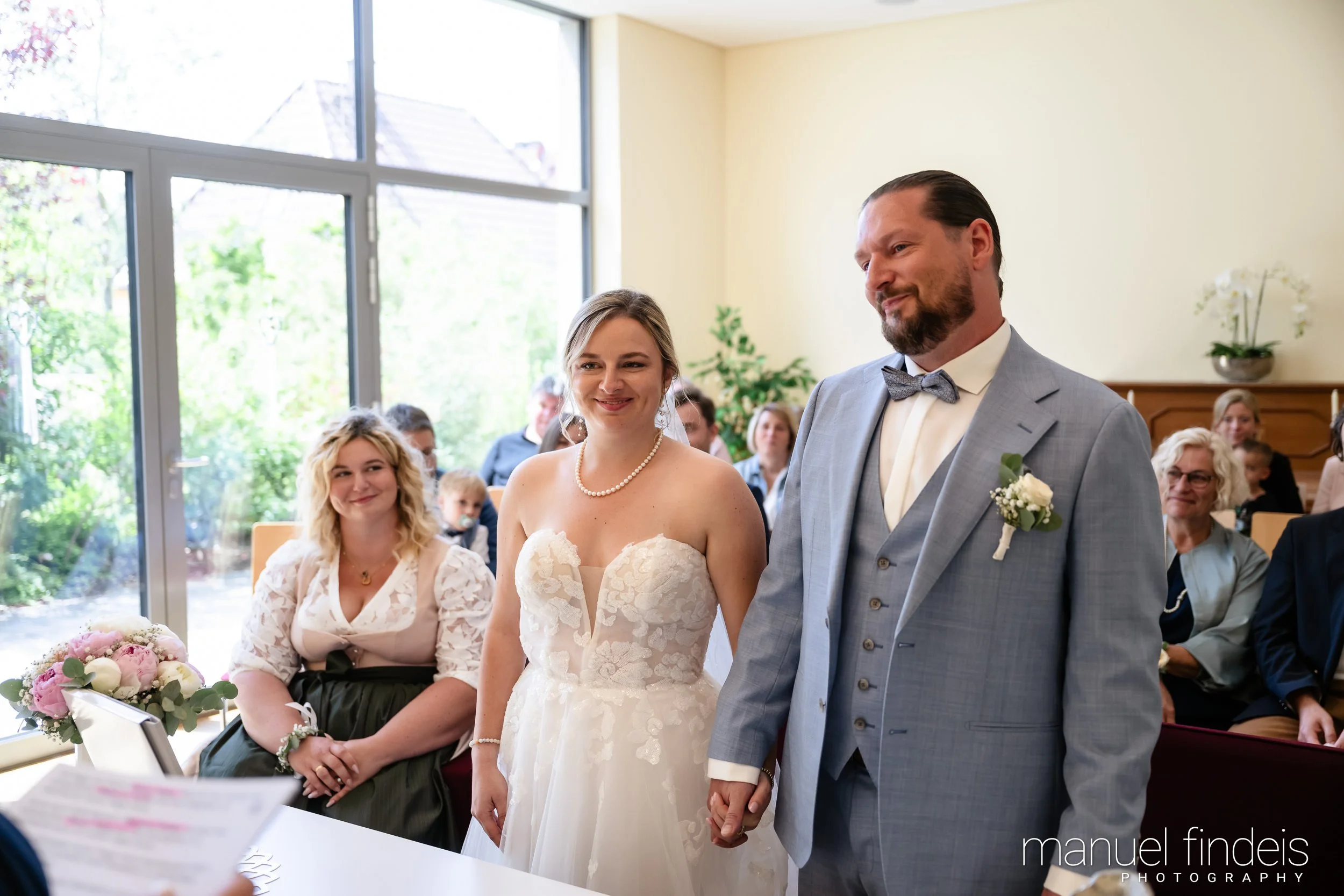 0233_Hochzeit_RundS_www.manuelfindeis.com.jpg