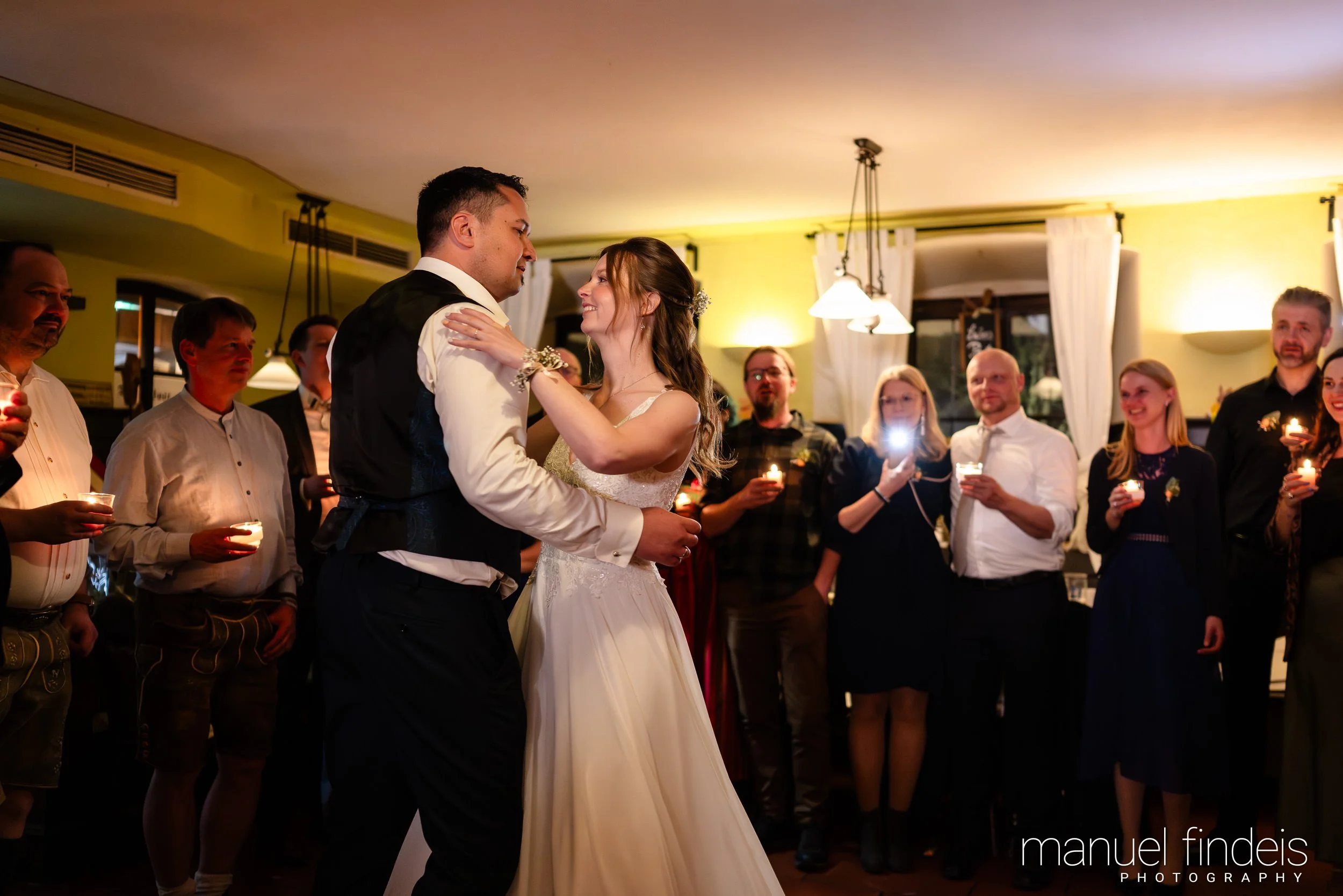 0928_Hochzeit_VuA_www.manuelfindeis.com.jpg