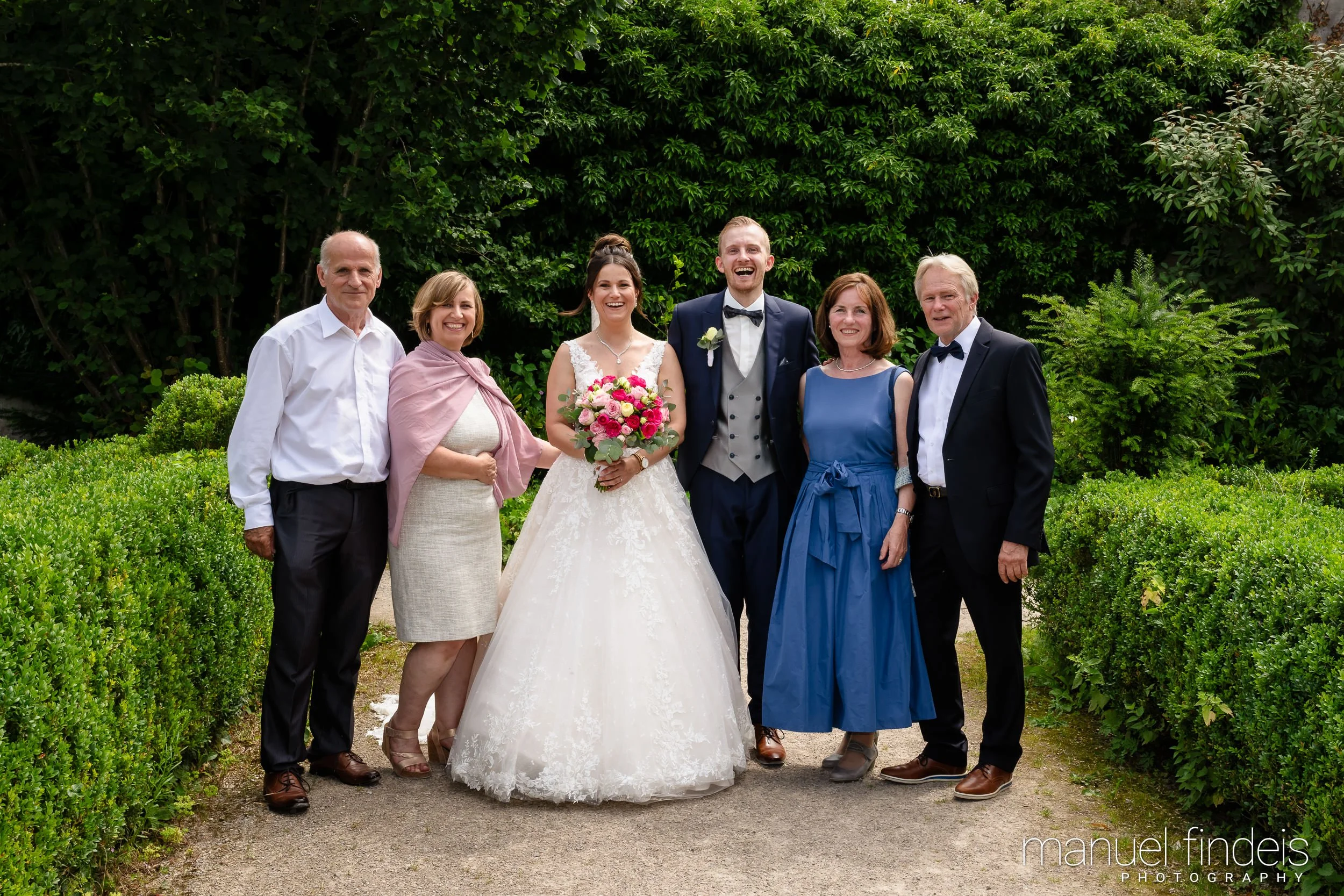 0422_Hochzeit-SuF_www.manuelfindeis.com.jpg