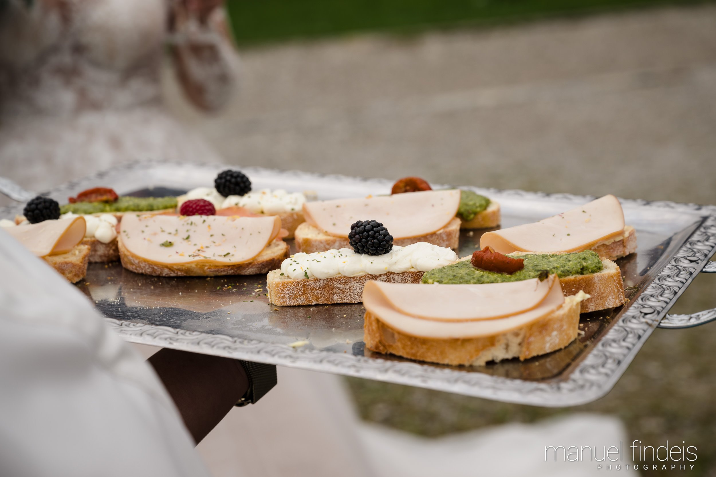 0613_Hochzeit-AuJ_www.manuelfindeis.com.jpg
