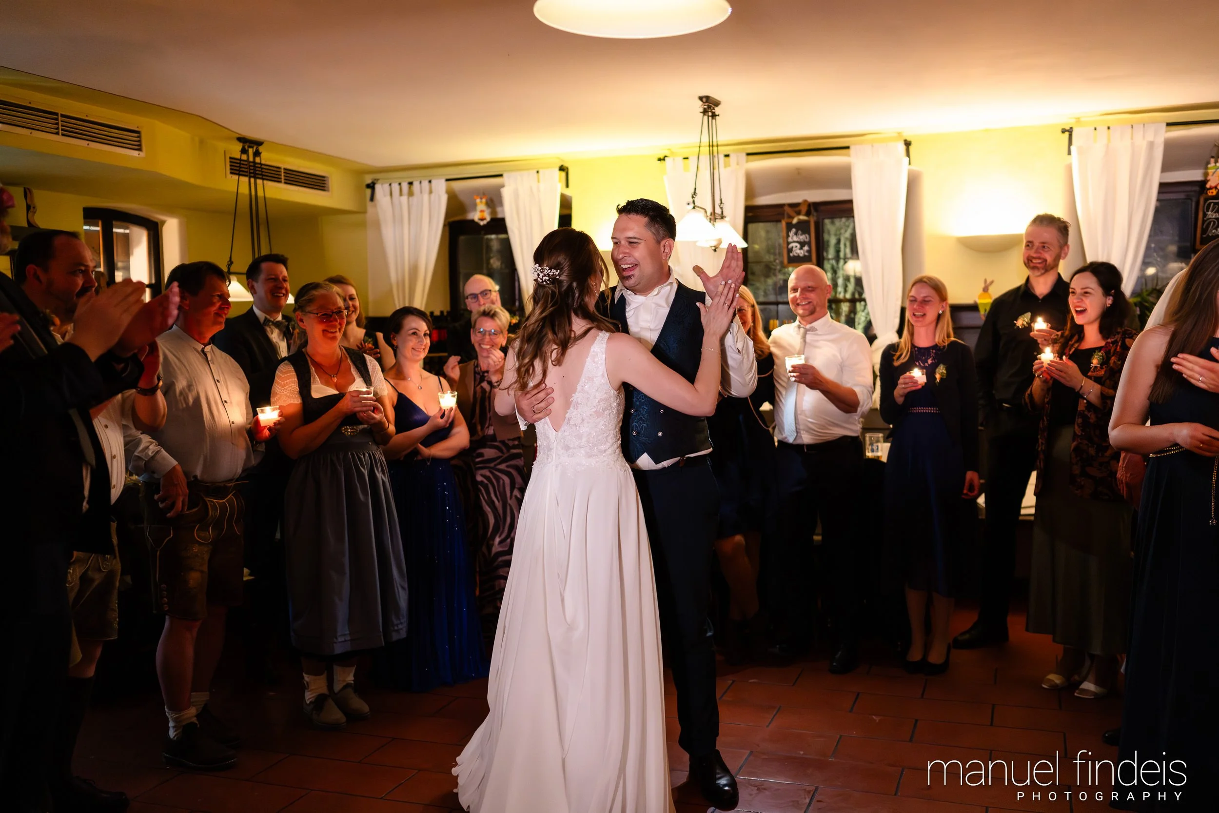 0994_Hochzeit_VuA_www.manuelfindeis.com.jpg