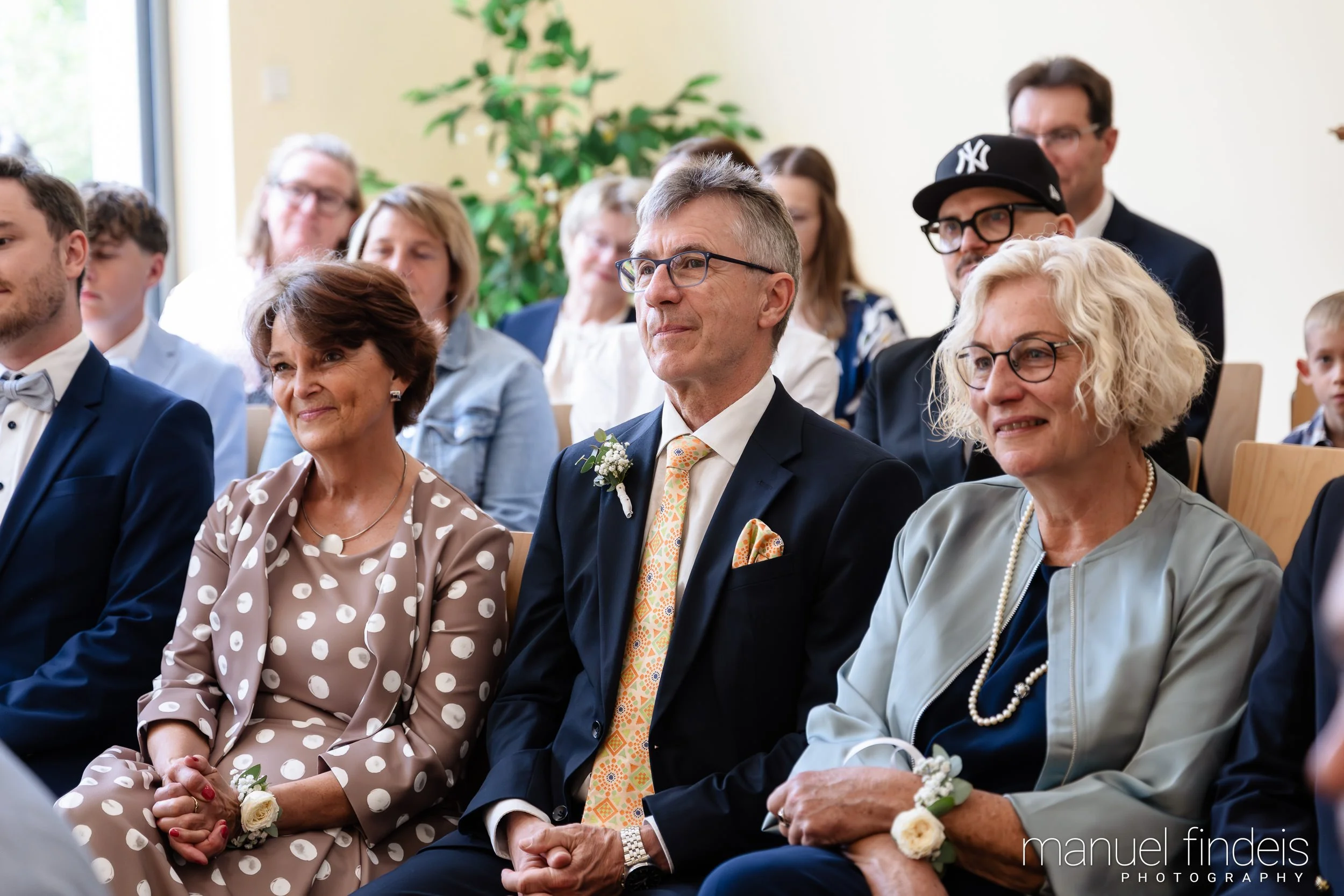 0201_Hochzeit_RundS_www.manuelfindeis.com.jpg
