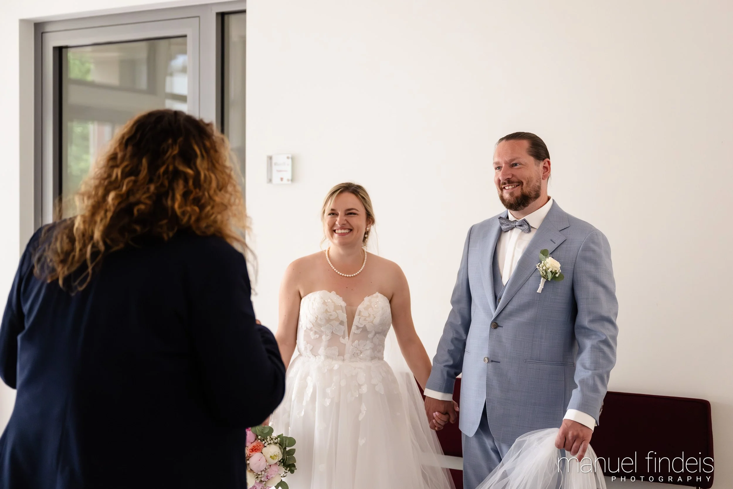 0183_Hochzeit_RundS_www.manuelfindeis.com.jpg
