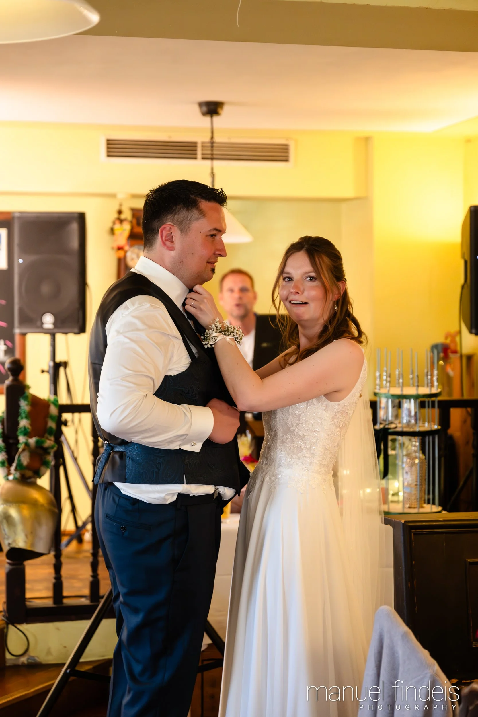 0795_Hochzeit_VuA_www.manuelfindeis.com.jpg