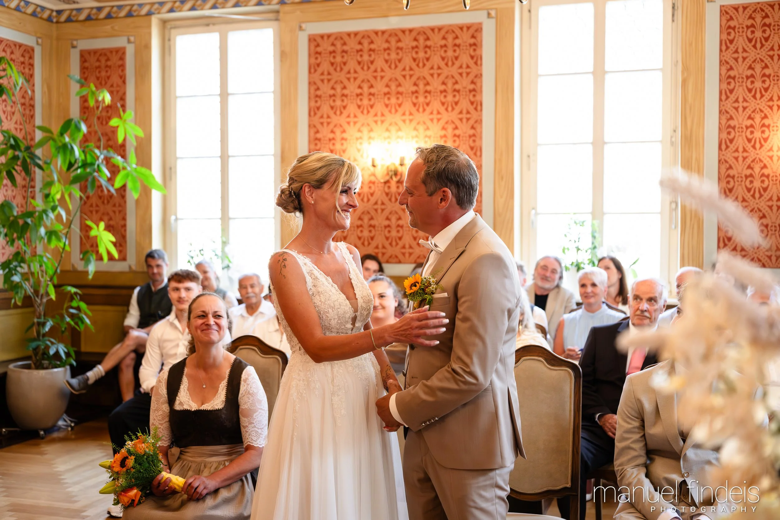 0157_Hochzeit_CuR_www.manuelfindeis.com.jpg