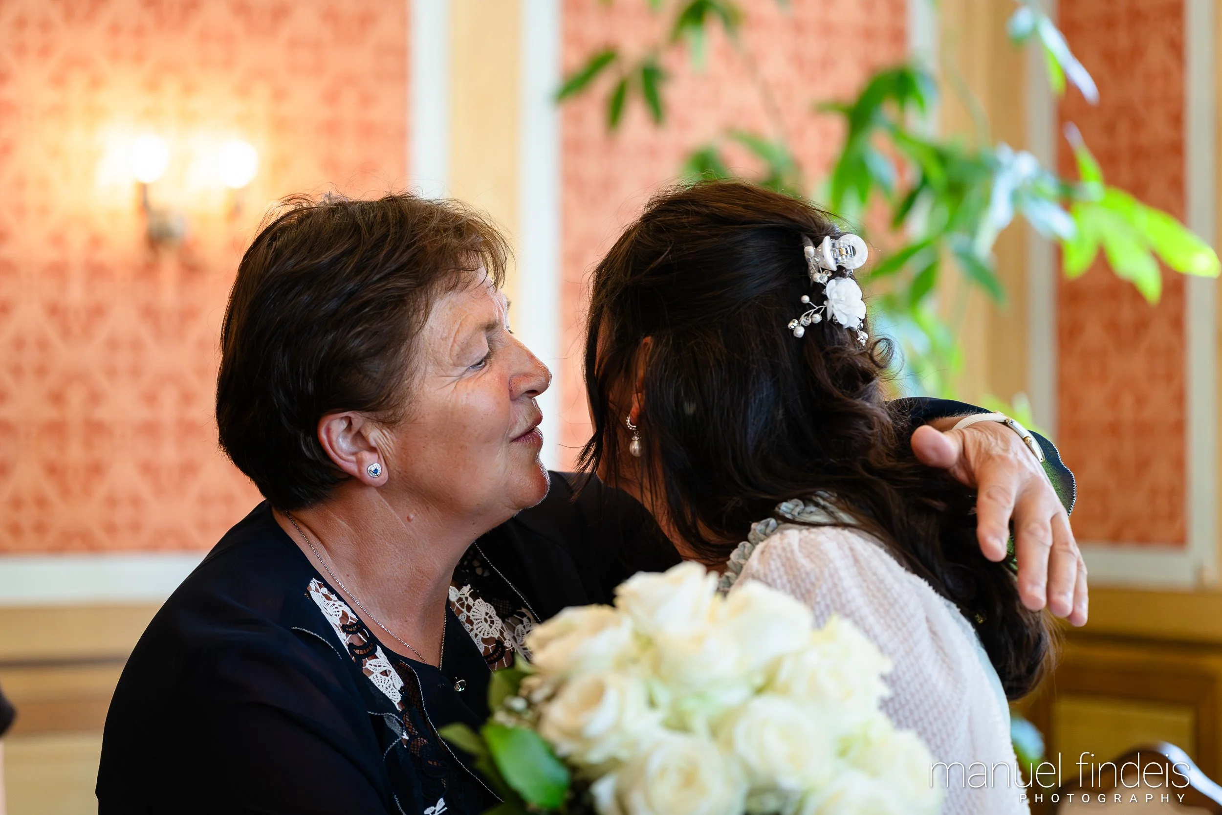 0200_Hochzeit_AuE_www.manuelfindeis.com.jpg