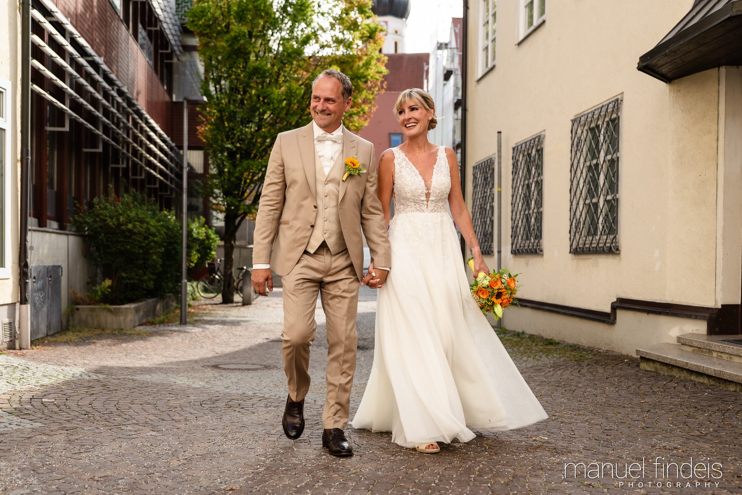 0064_Hochzeit_CuR_www.manuelfindeis.com.jpg
