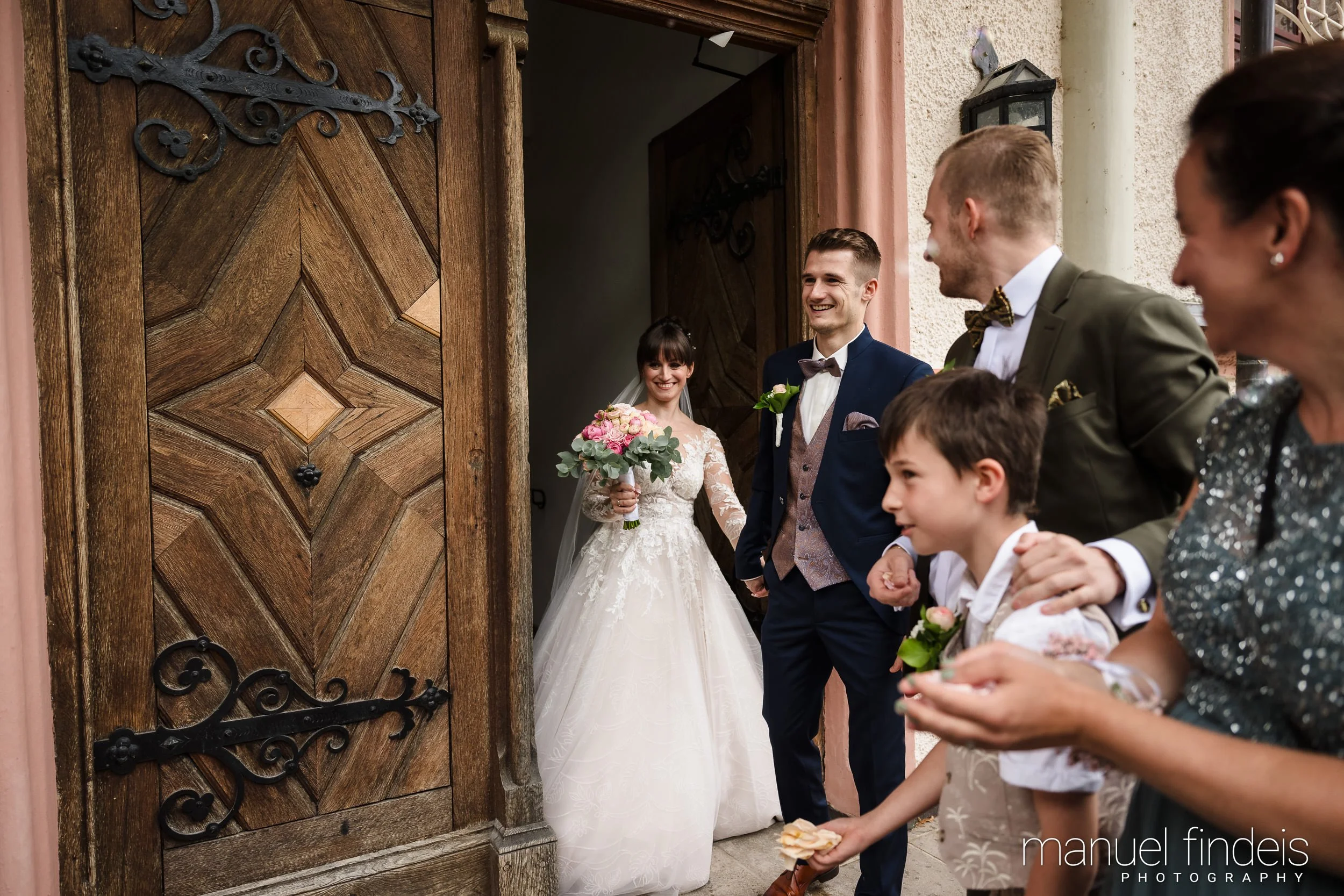 0273_Hochzeit-AuJ_www.manuelfindeis.com.jpg